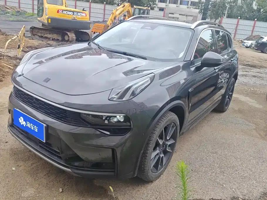 Lynk & Co 01 2023 2.0TD Two-Wheel Drive Pro — миниатюра 1