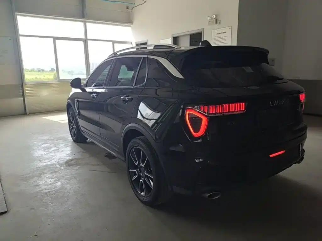 Lynk & Co 01 2021 2.0TD Two-Wheel Drive Pro — миниатюра 5
