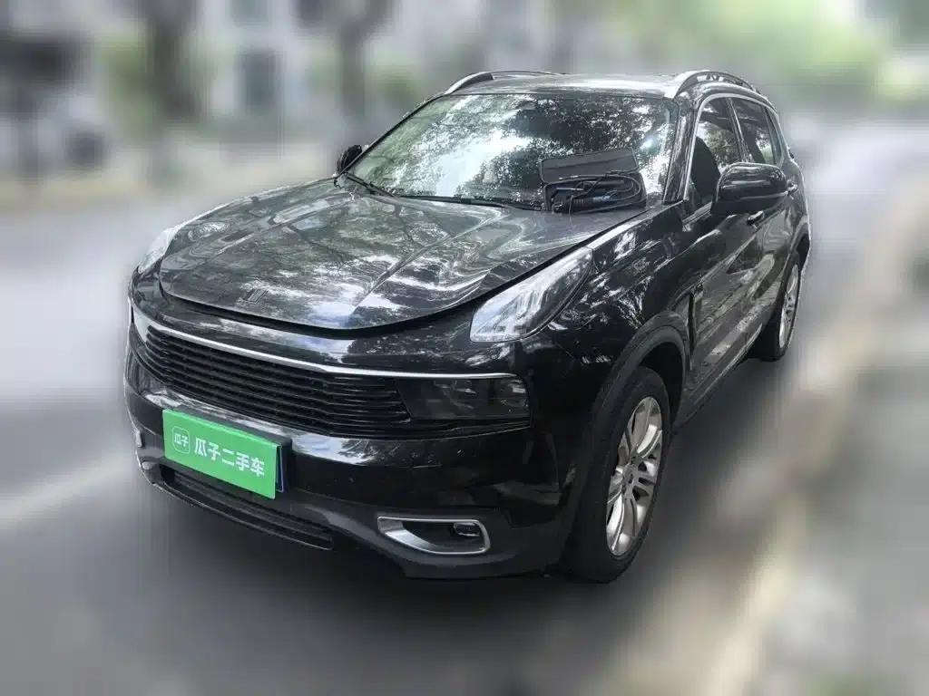 Lynk & Co 01 2017 2.0T 2WD Pro Edition — миниатюра 2