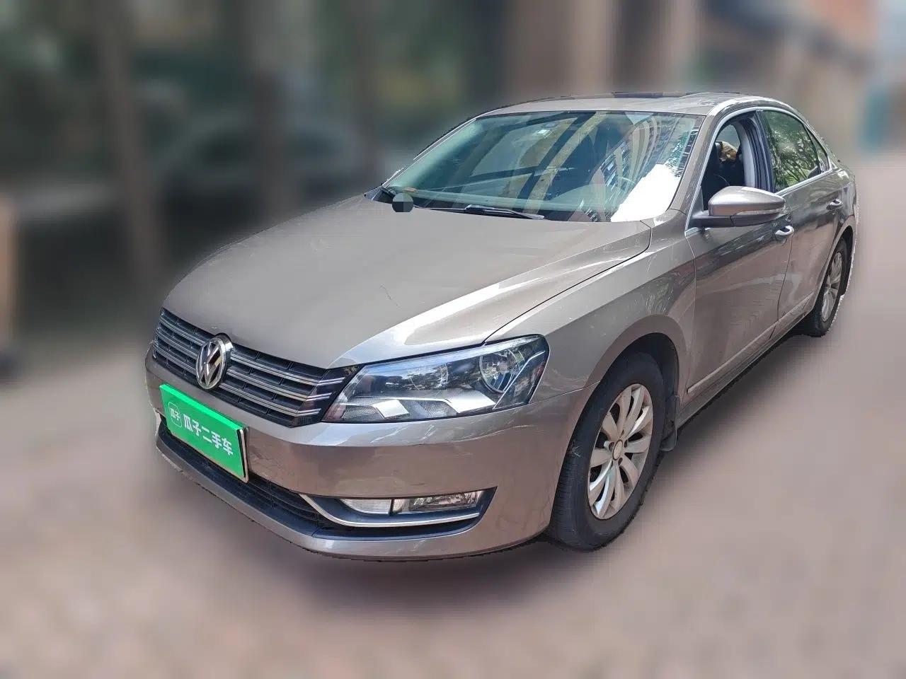 Volkswagen Passat 2011 1.8 TSI DSG Prestige Edition — миниатюра 1