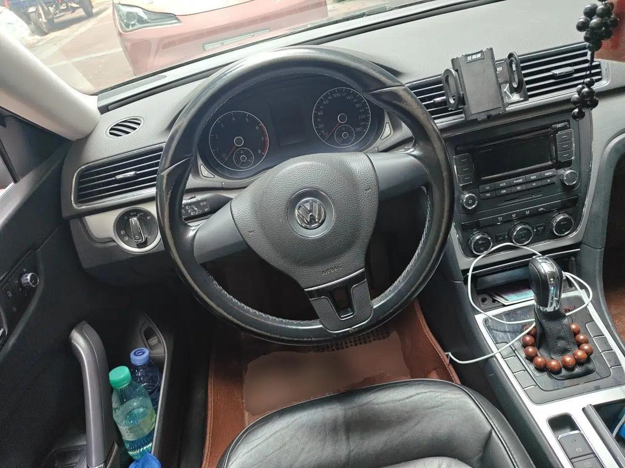 Volkswagen Passat 2011 1.8 TSI DSG Prestige Edition — миниатюра 10