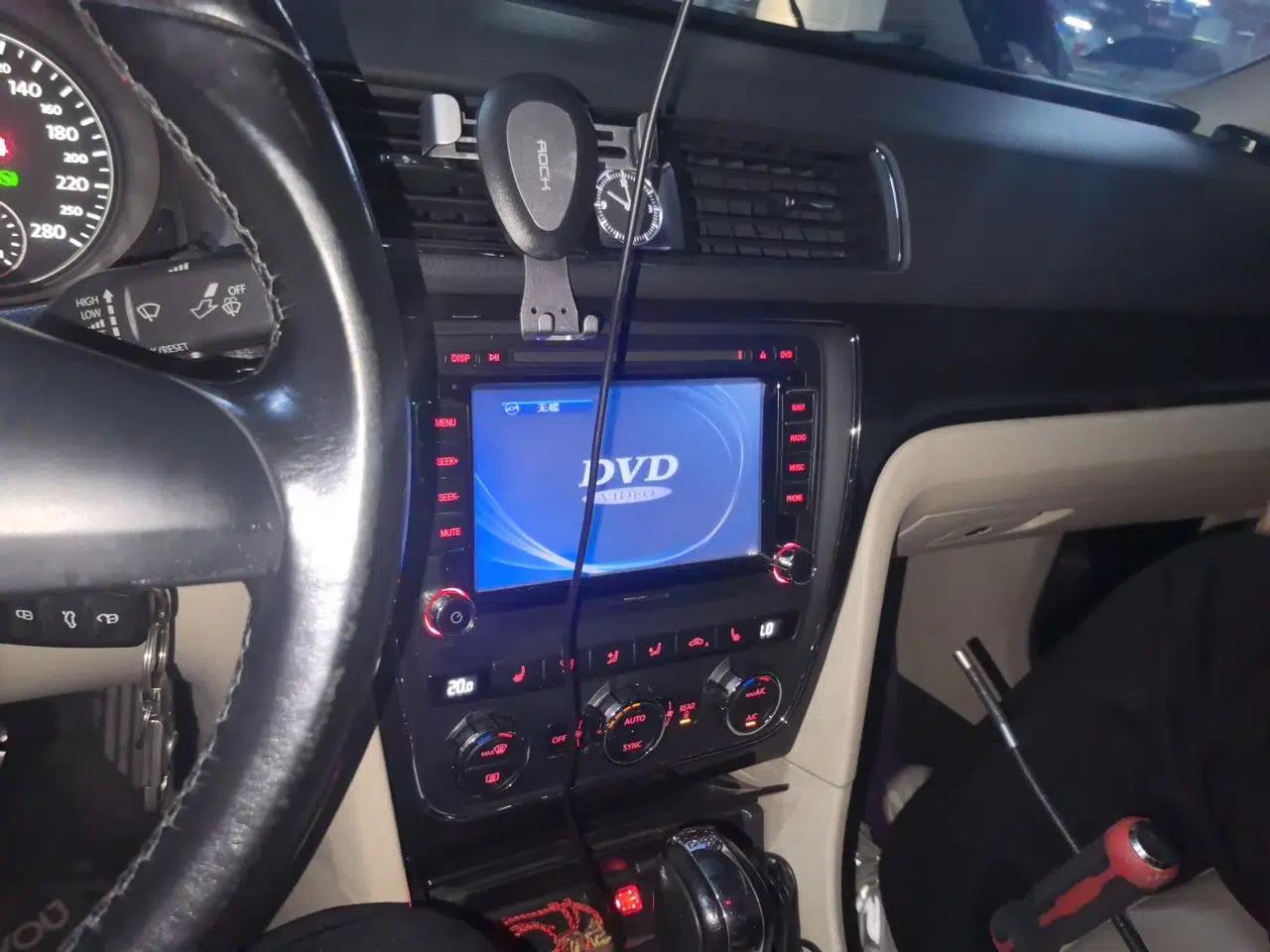 Volkswagen Passat 2013 1.8TSI DSG Prestige Edition — миниатюра 13