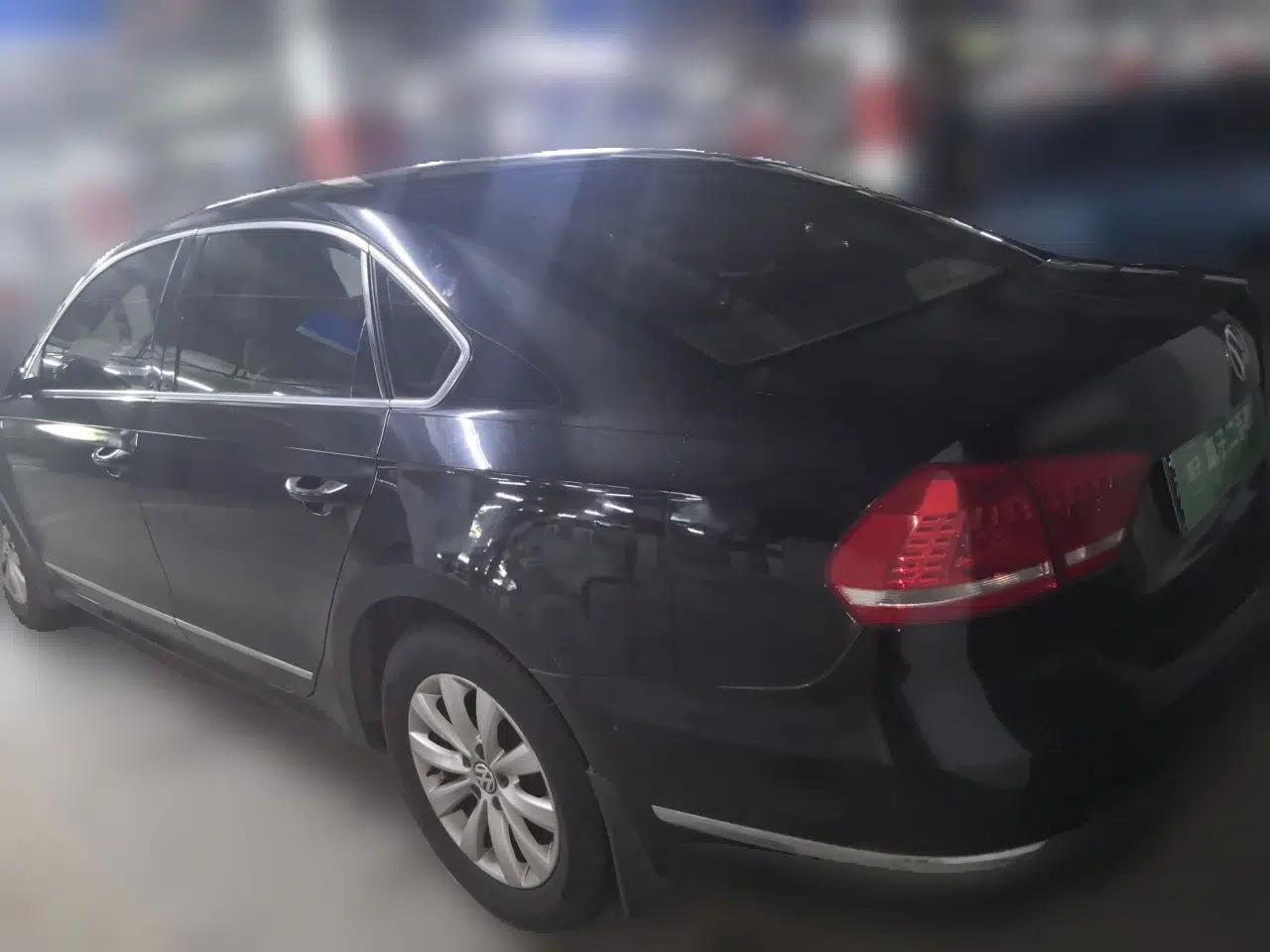 Volkswagen Passat 2013 1.8TSI DSG Prestige Edition — миниатюра 4