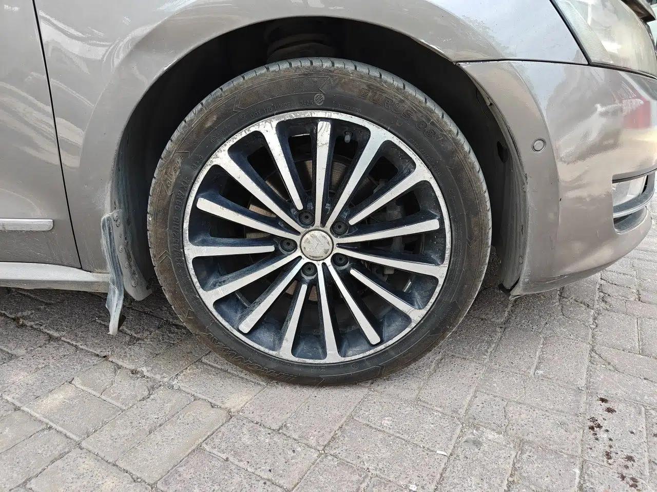 Volkswagen Passat 2013 1.8TSI DSG Ultimate Edition — миниатюра 8