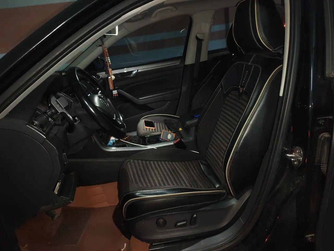 Volkswagen Passat 2016 330TSI DSG Luxury Edition — миниатюра 15