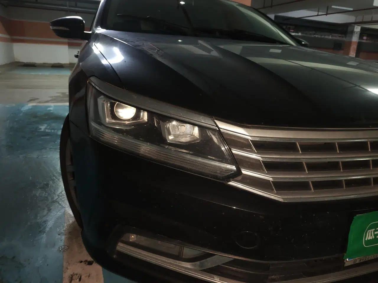Volkswagen Passat 2016 330TSI DSG Luxury Edition — миниатюра 7
