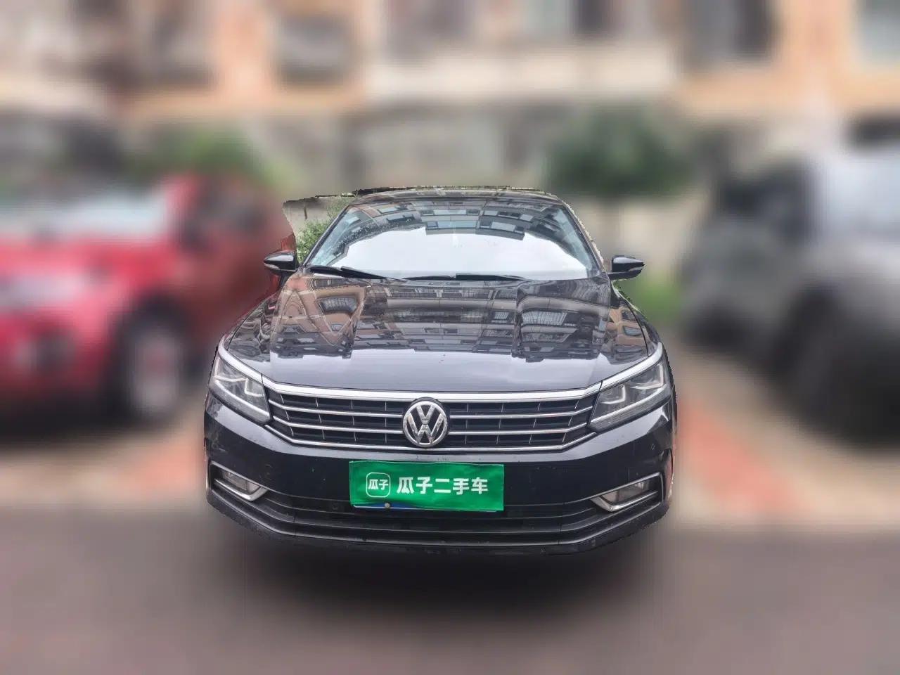 Volkswagen Passat 2017 330TSI DSG Luxury Edition — миниатюра 2