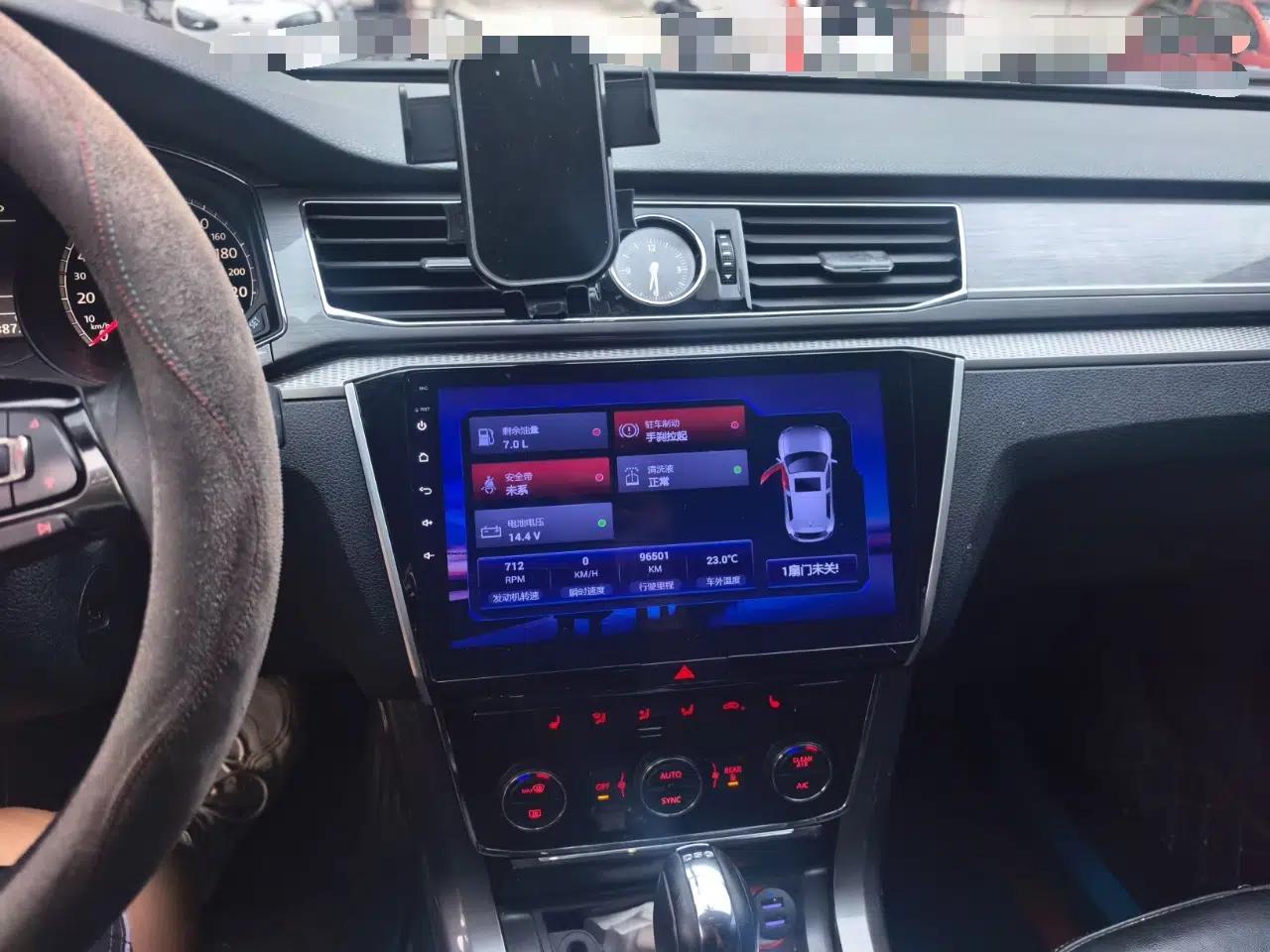 Volkswagen Passat 2017 330TSI DSG Luxury Edition — миниатюра 13