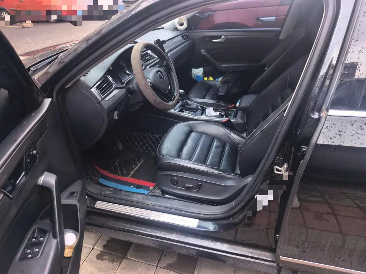 Volkswagen Passat 2017 330TSI DSG Luxury Edition — миниатюра 16