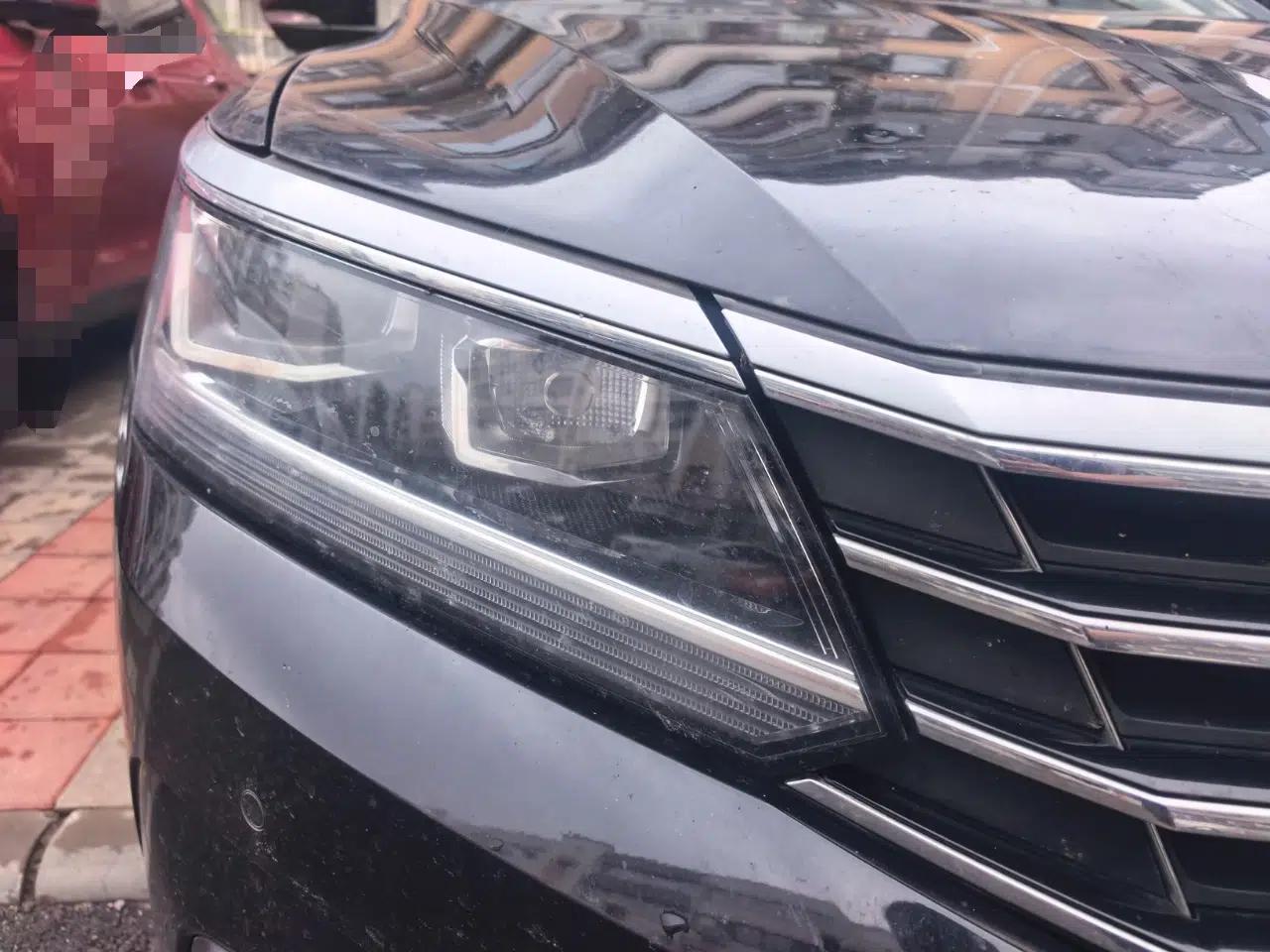 Volkswagen Passat 2017 330TSI DSG Luxury Edition — миниатюра 7