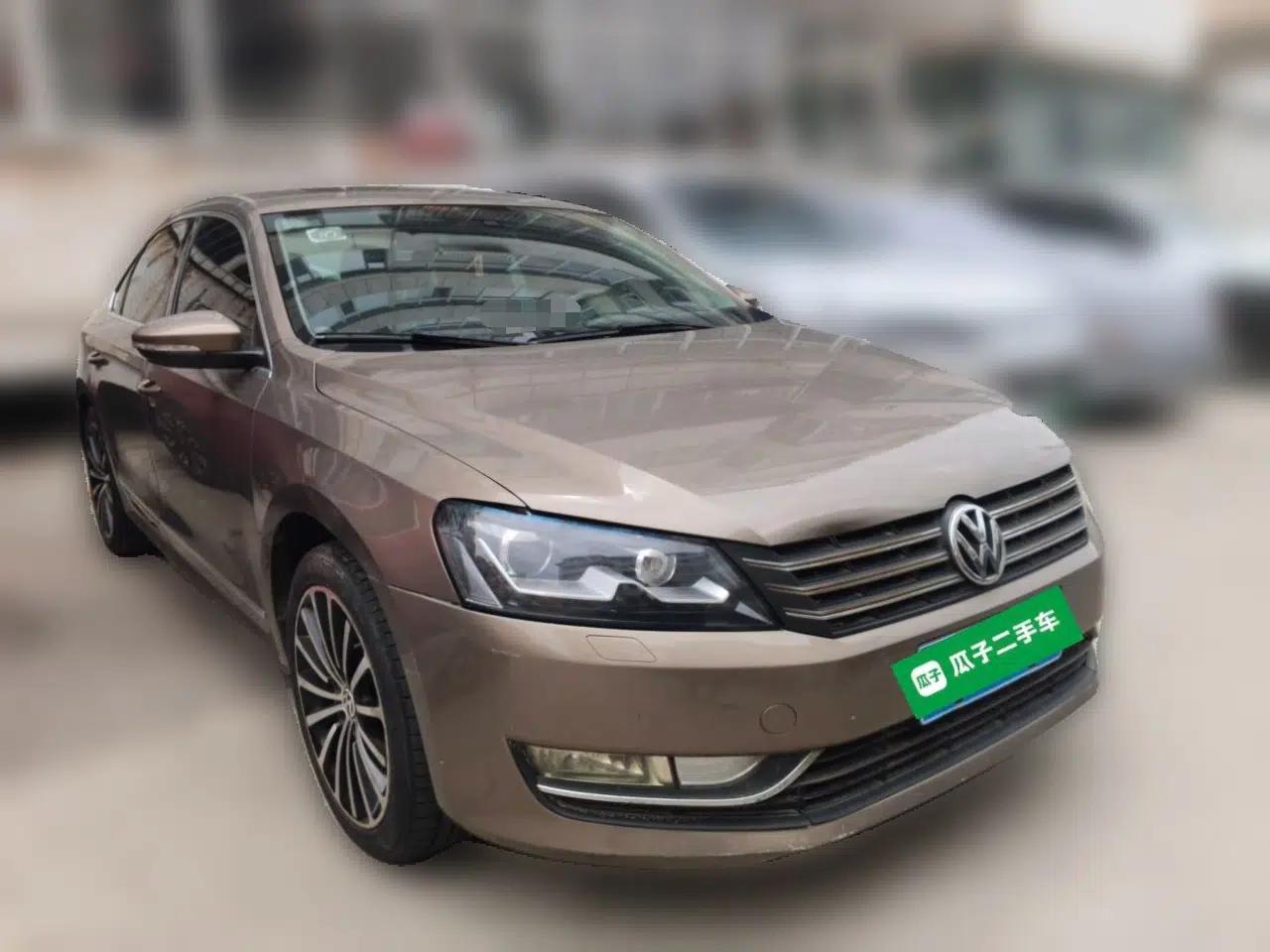 Volkswagen Passat 2014 1.8TSI DSG Prestige Navigation Edition — миниатюра 3