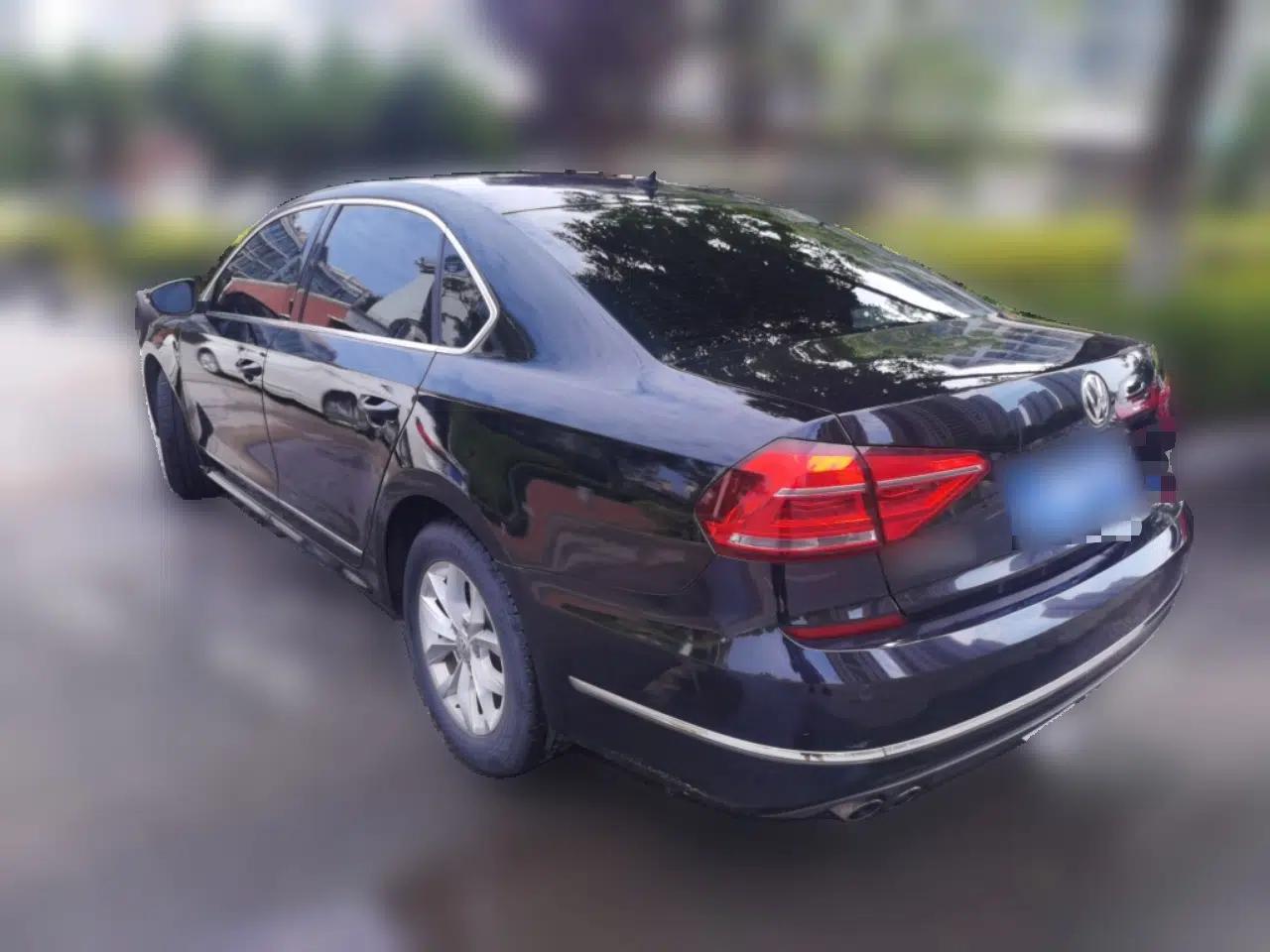 Volkswagen Passat 2016 330TSI DSG Luxury Edition — миниатюра 4