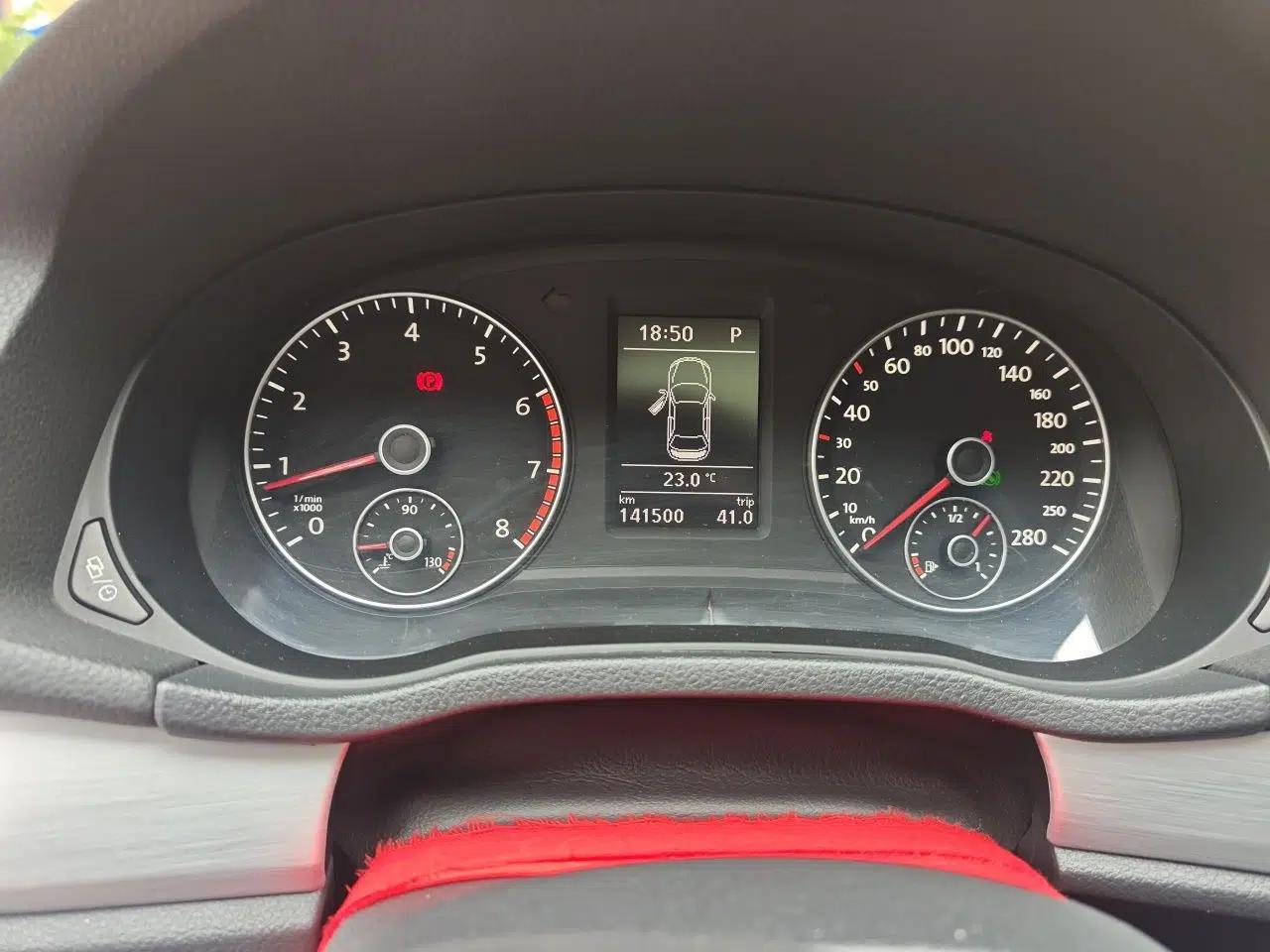 Volkswagen Passat 2015 1.8TSI DSG Prestige Edition — миниатюра 11
