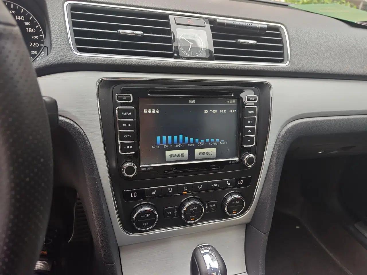 Volkswagen Passat 2015 1.8TSI DSG Prestige Edition — миниатюра 13