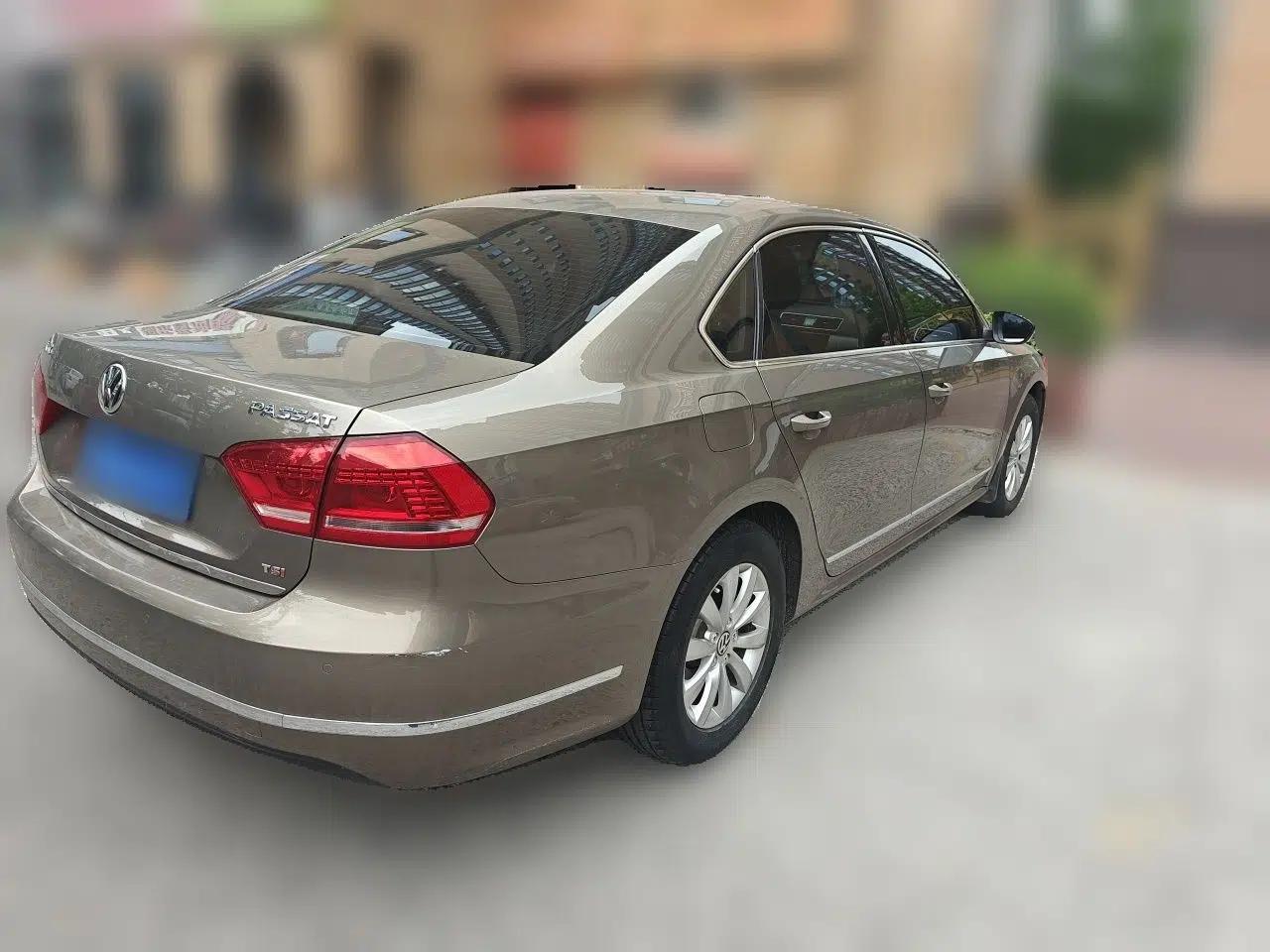 Volkswagen Passat 2015 1.8TSI DSG Prestige Edition — миниатюра 6
