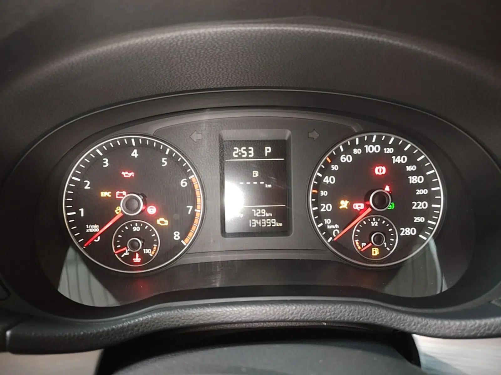 Volkswagen Passat 2013 1.8TSI DSG Government Procurement Edition — миниатюра 19