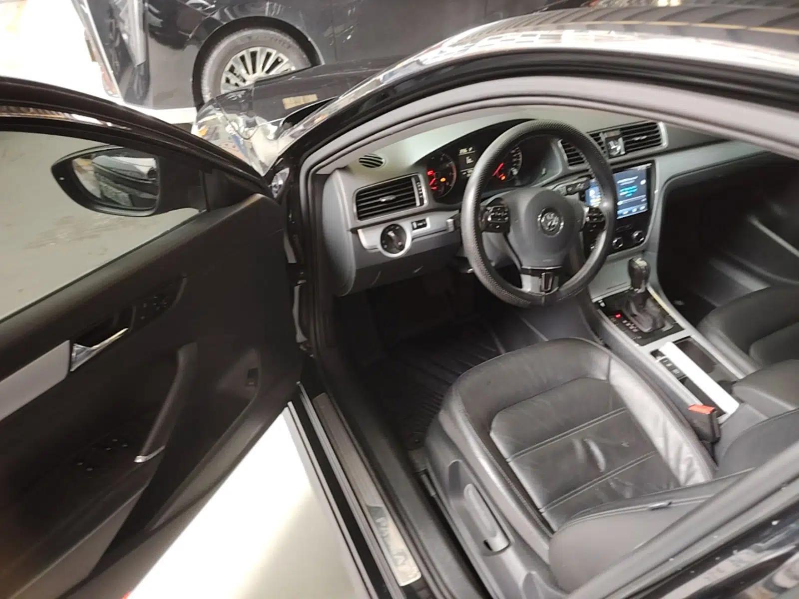 Volkswagen Passat 2013 1.8TSI DSG Government Procurement Edition — миниатюра 23