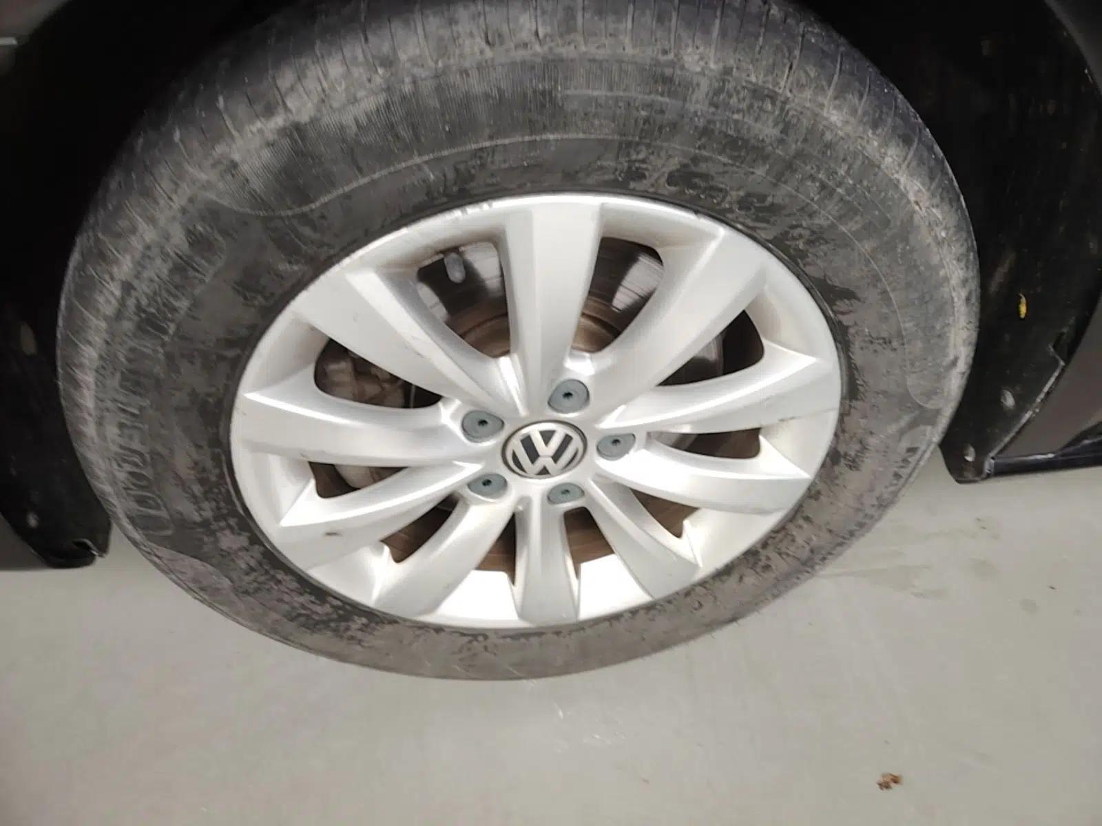 Volkswagen Passat 2013 1.8TSI DSG Government Procurement Edition — миниатюра 10
