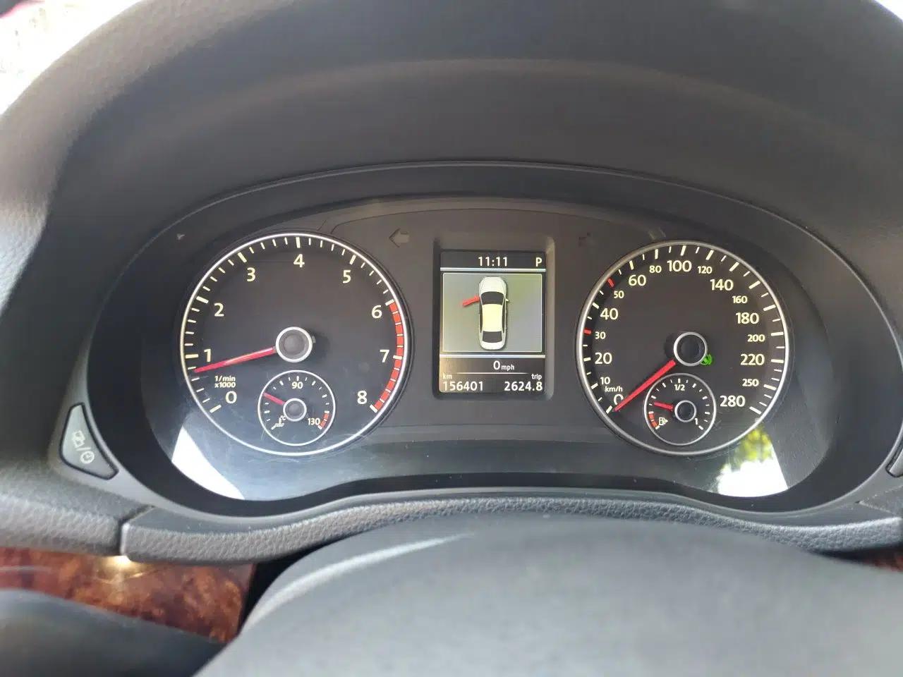 Volkswagen Passat 2013 1.8TSI DSG Ultimate Edition — миниатюра 11
