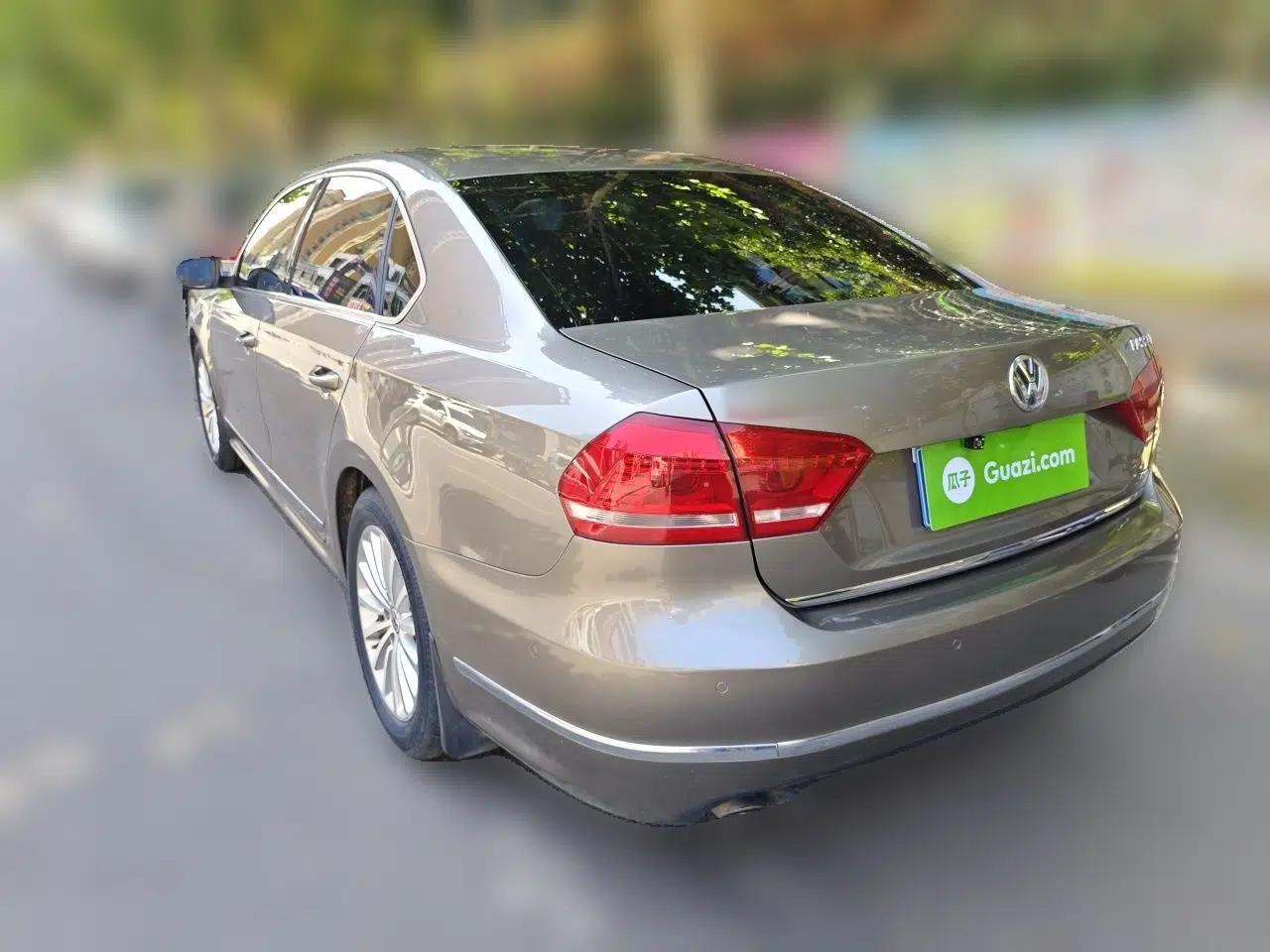 Volkswagen Passat 2013 1.8TSI DSG Ultimate Edition — миниатюра 4
