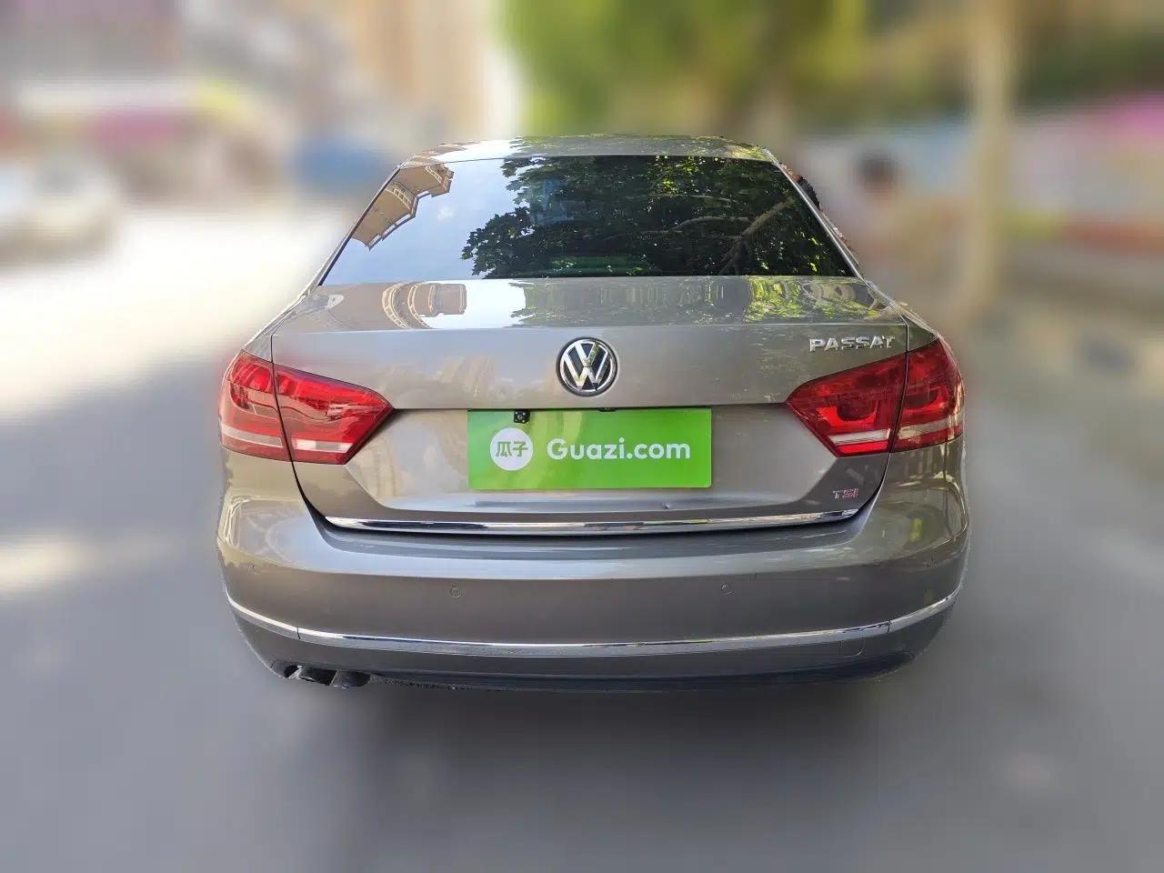 Volkswagen Passat 2013 1.8TSI DSG Ultimate Edition — миниатюра 5