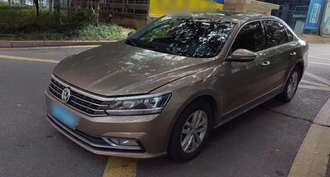 Volkswagen Passat 2016 330TSI DSG Luxury Edition — миниатюра 9