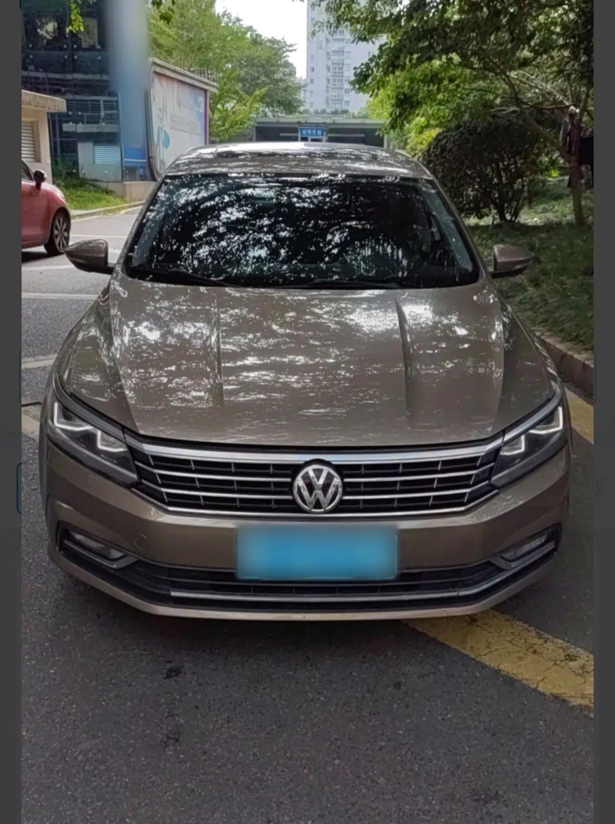 Volkswagen Passat 2016 330TSI DSG Luxury Edition — миниатюра 10