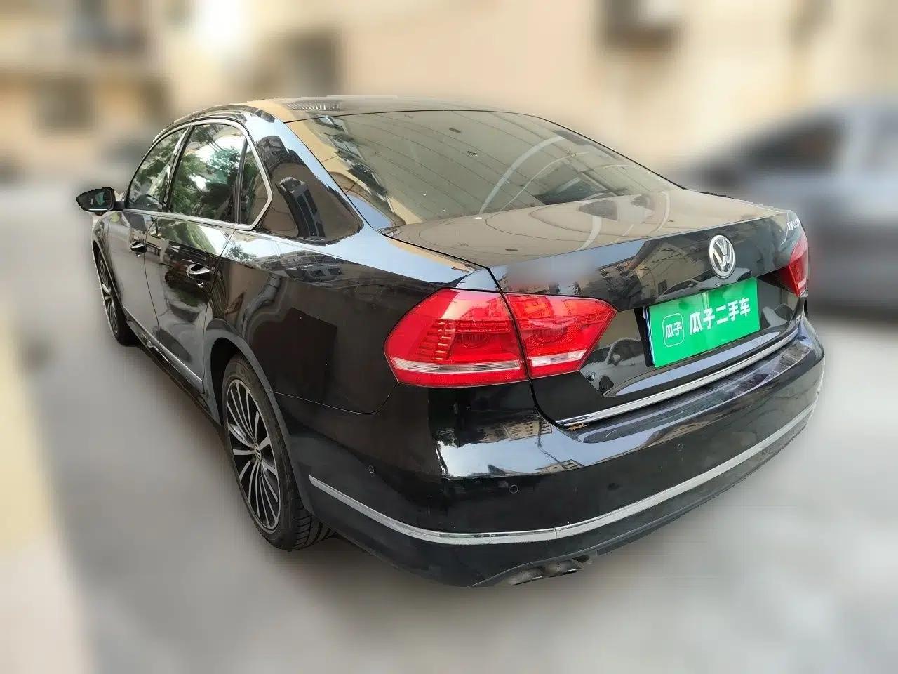 Volkswagen Passat 2013 1.8TSI DSG Ultimate Edition — миниатюра 4