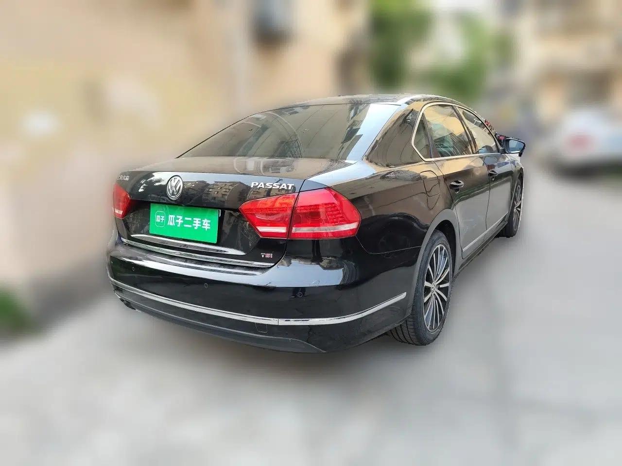 Volkswagen Passat 2013 1.8TSI DSG Ultimate Edition — миниатюра 6