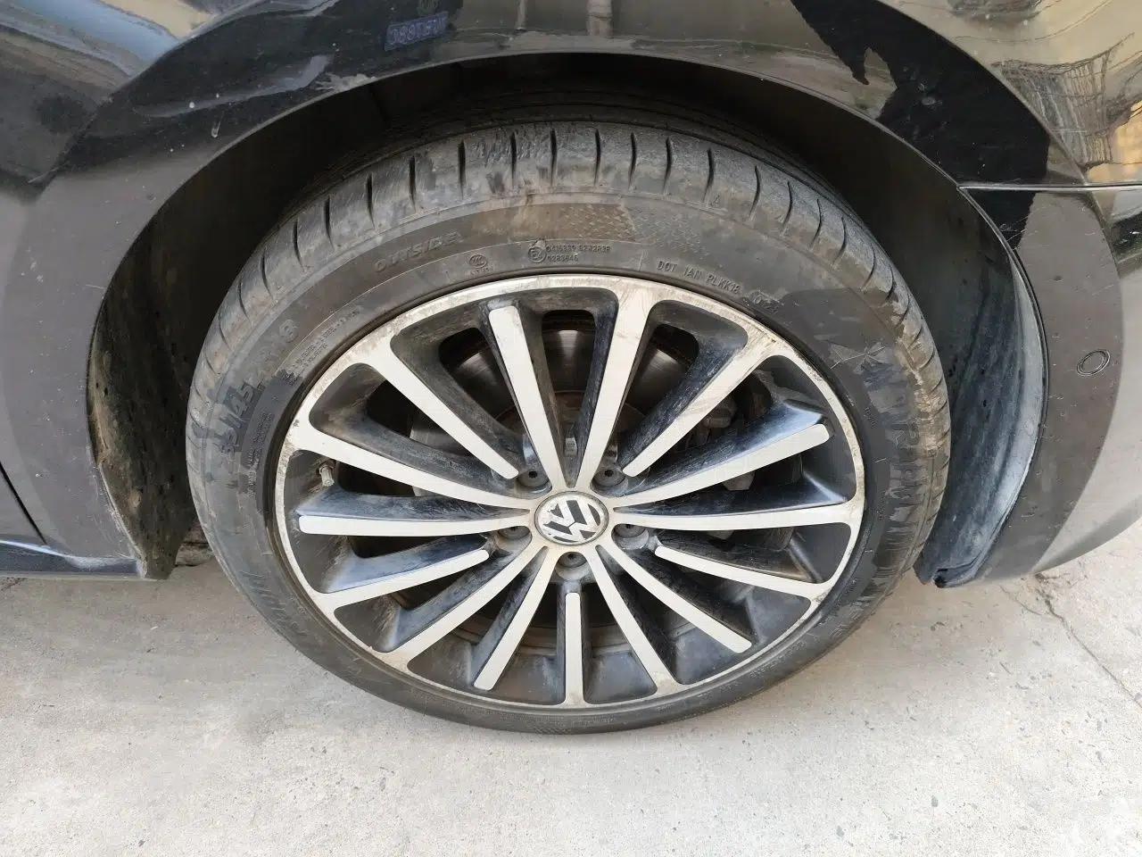 Volkswagen Passat 2013 1.8TSI DSG Ultimate Edition — миниатюра 8