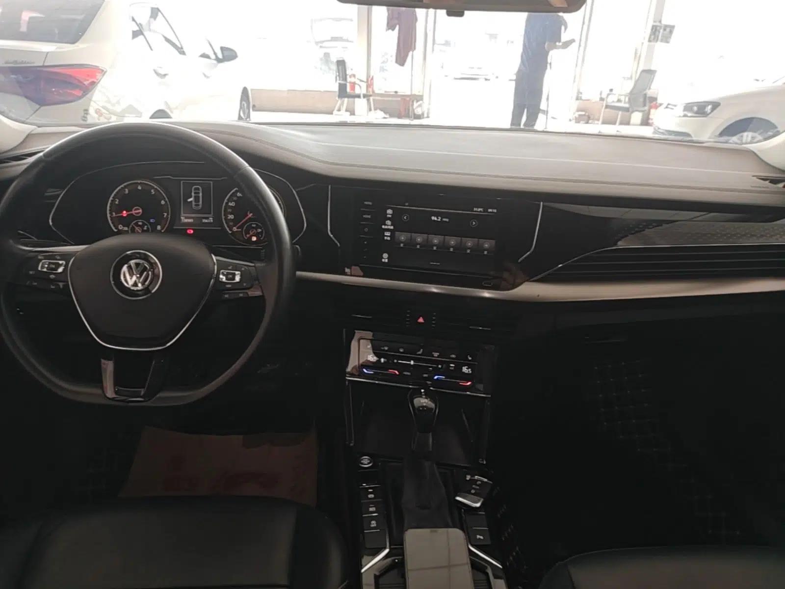 Volkswagen Passat 2020 330TSI Elite Edition China VI — миниатюра 16