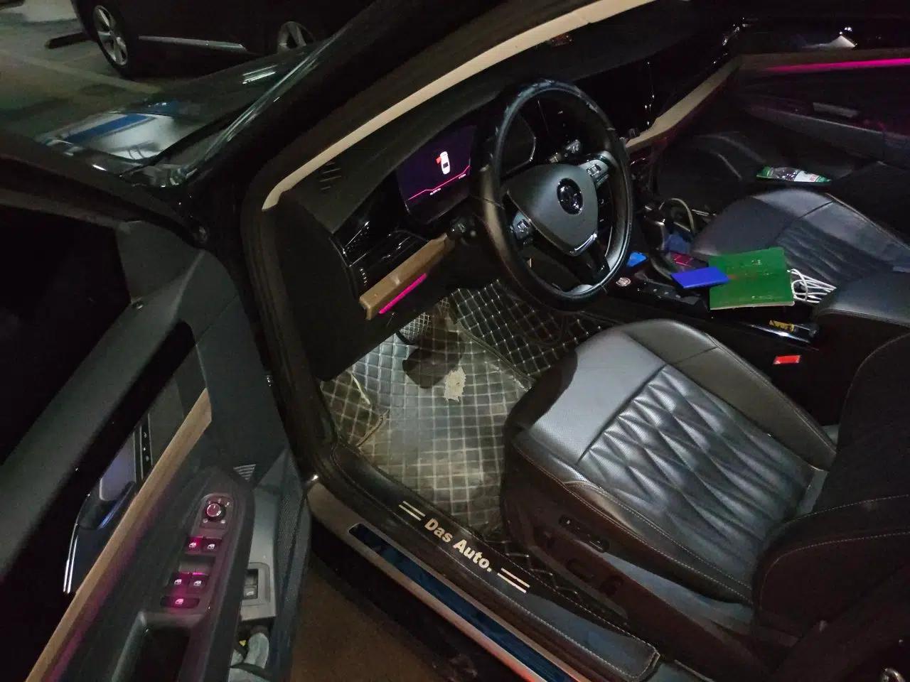 Volkswagen Passat 2020 330TSI Luxury Edition China VI — миниатюра 16