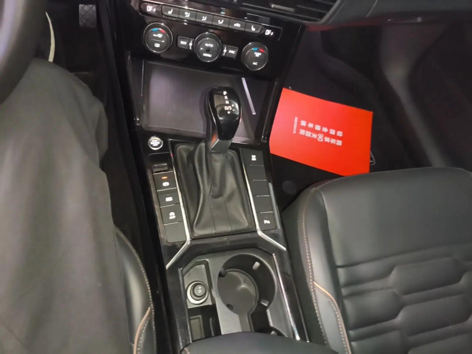 Volkswagen Passat 2019 330TSI Elite Edition China VI — миниатюра 16