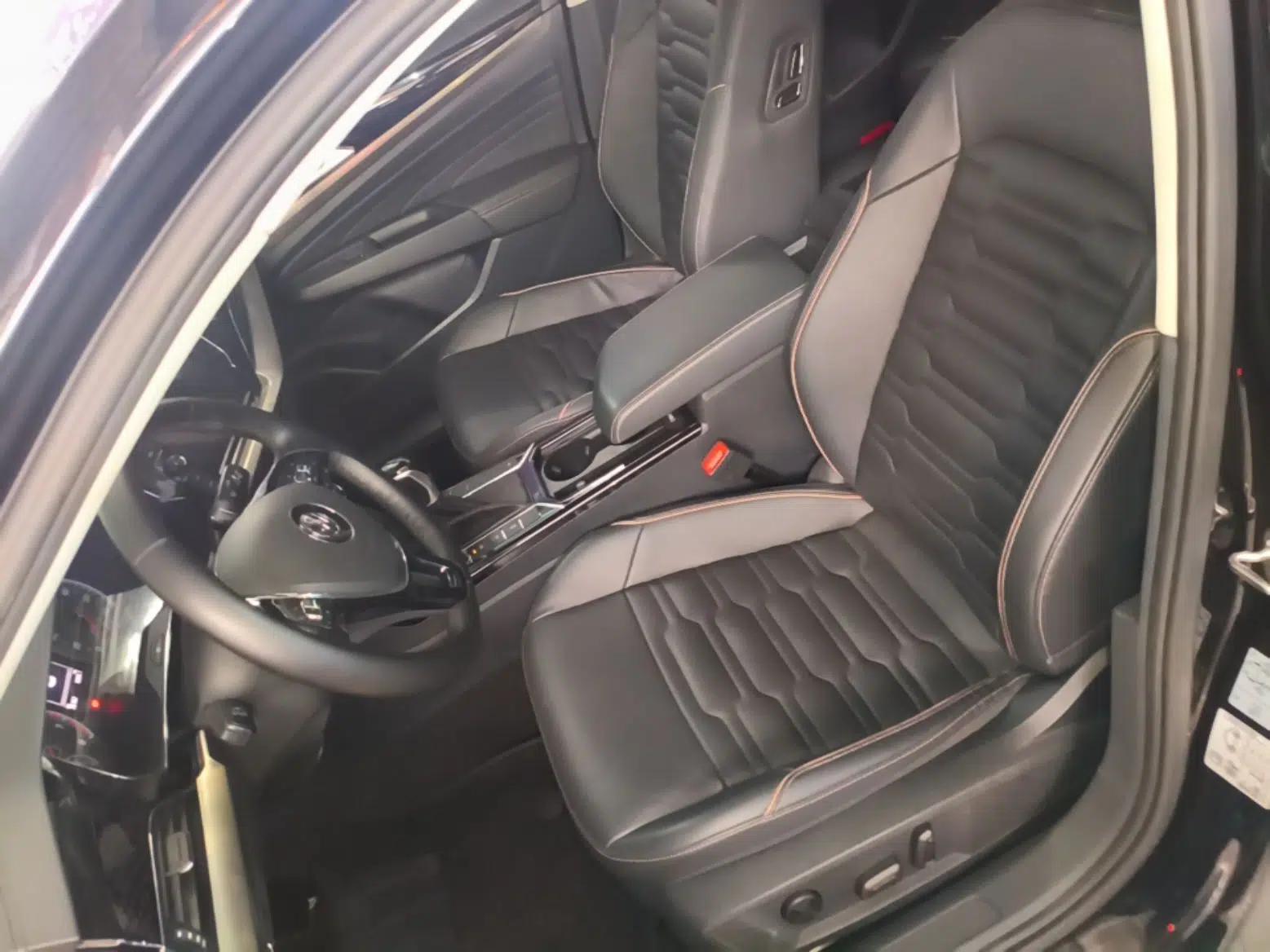 Volkswagen Passat 2019 330TSI Elite Edition China VI — миниатюра 17