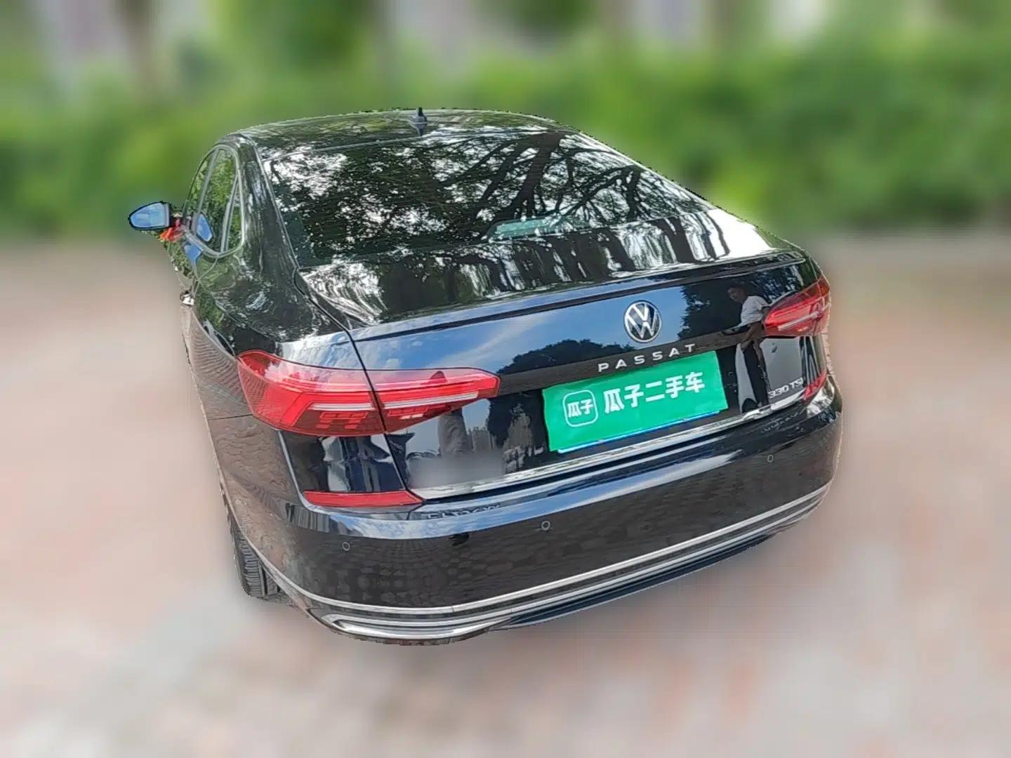 Volkswagen Passat 2020 Revised Version 330TSI Luxury Edition China VI Standard — миниатюра 4