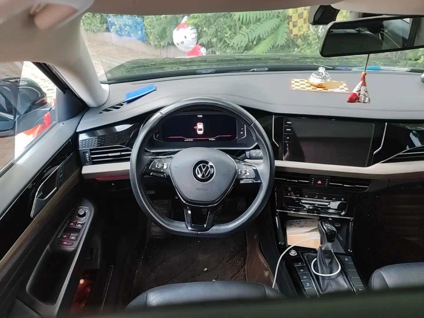 Volkswagen Passat 2020 Revised Version 330TSI Luxury Edition China VI Standard — миниатюра 10
