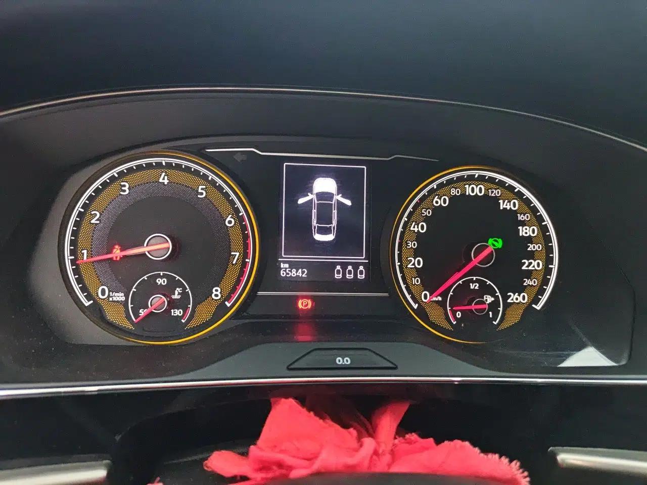 Volkswagen Passat 2021 330TSI Elite Edition — миниатюра 11