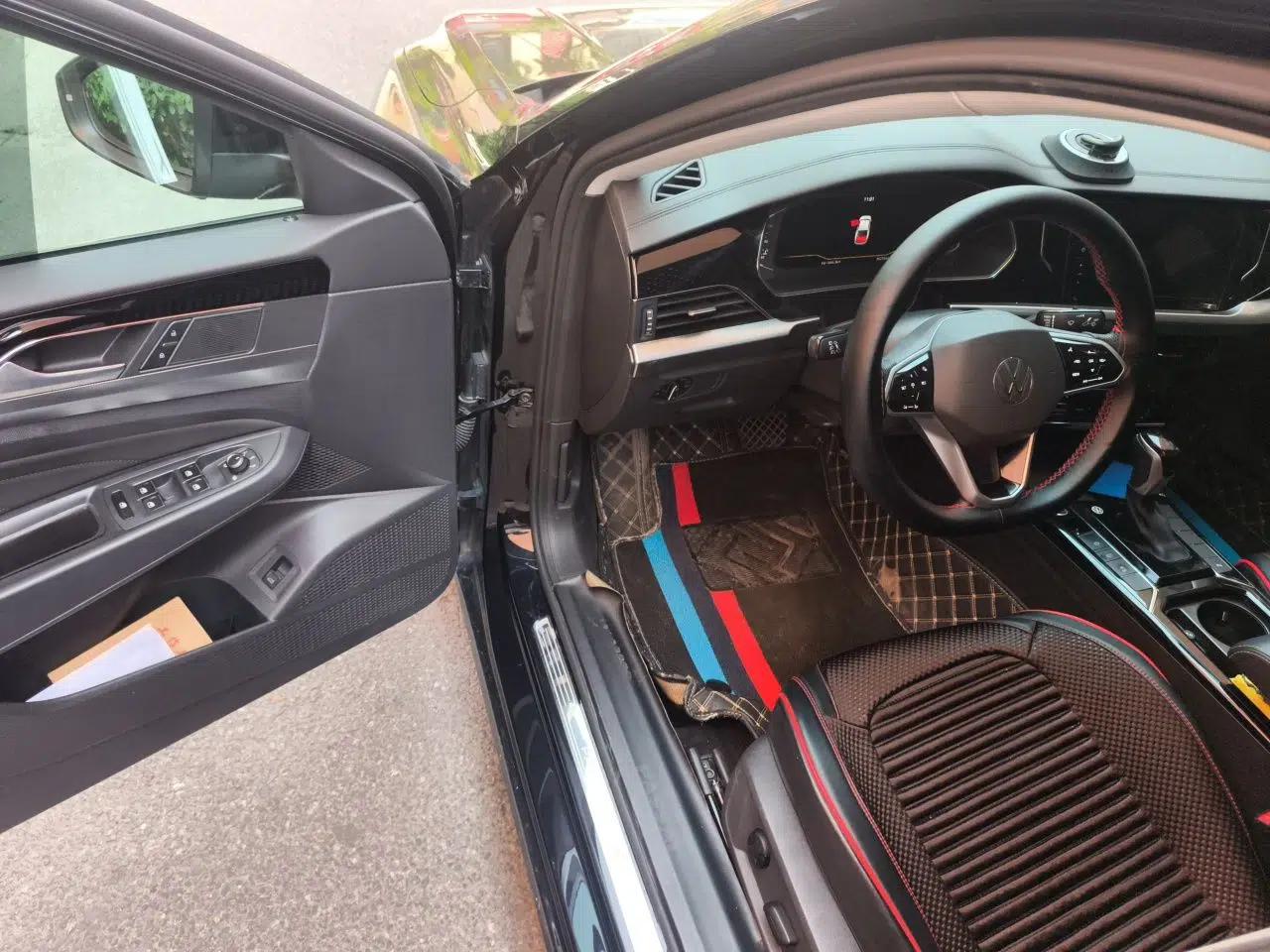 Volkswagen Passat 2023 Revised 330TSI Starry Elite Edition — миниатюра 13