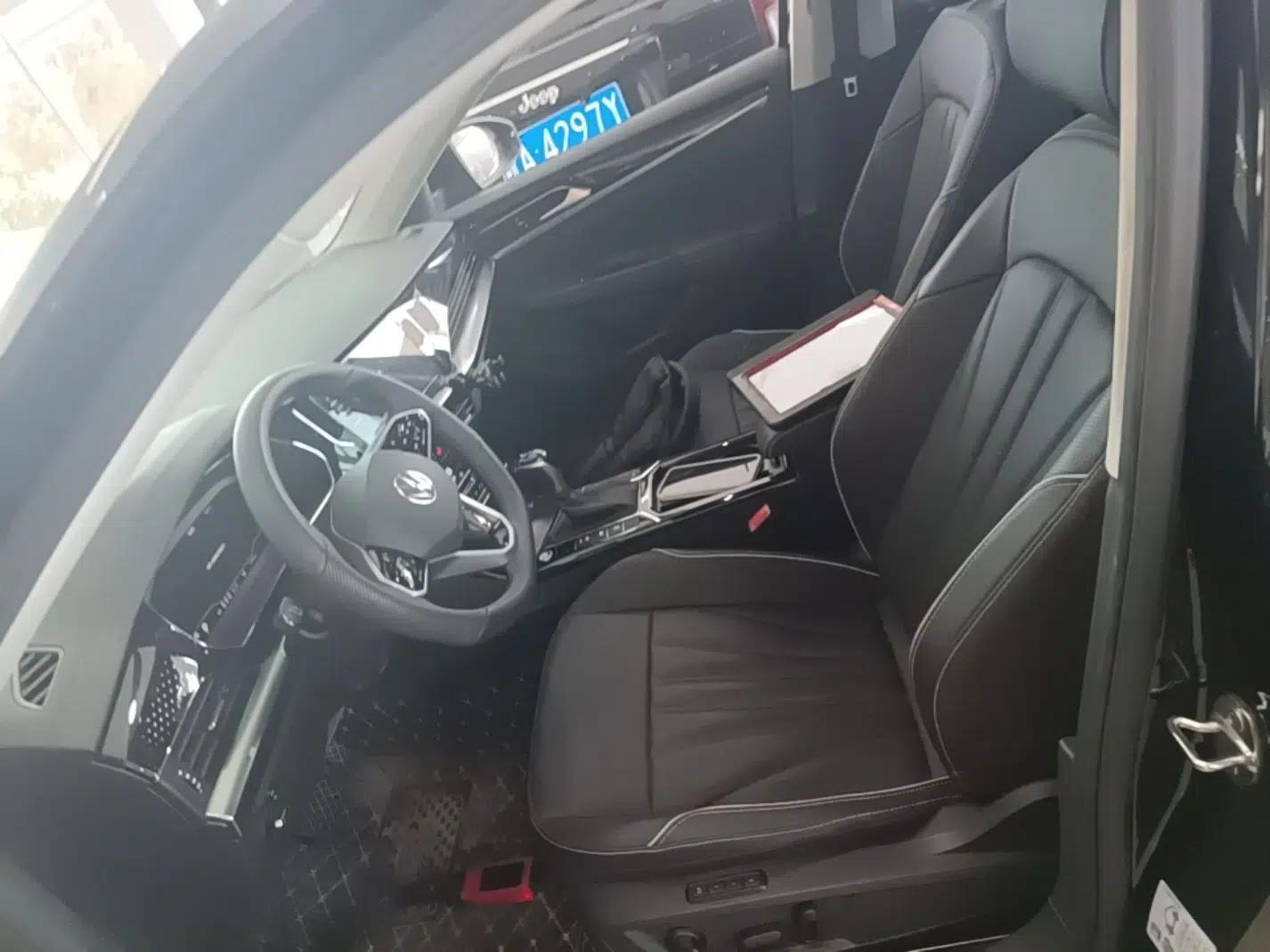 Volkswagen Passat 2024 330TSI Elite Edition — миниатюра 22