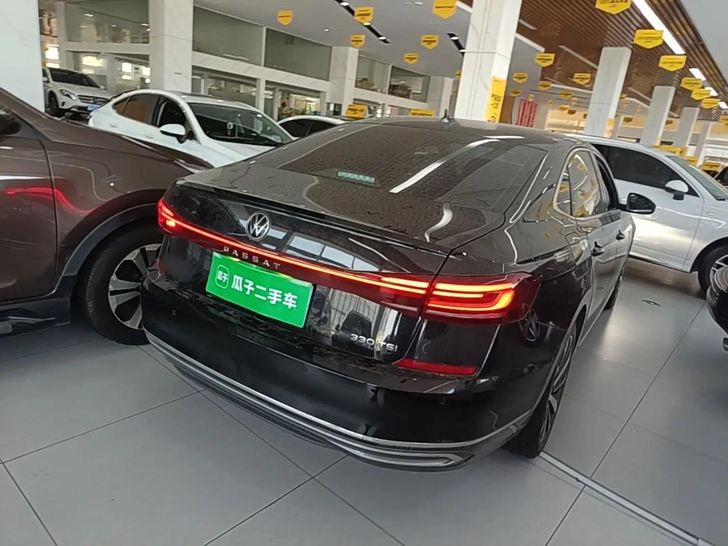 Volkswagen Passat 2024 330TSI Elite Edition — миниатюра 6