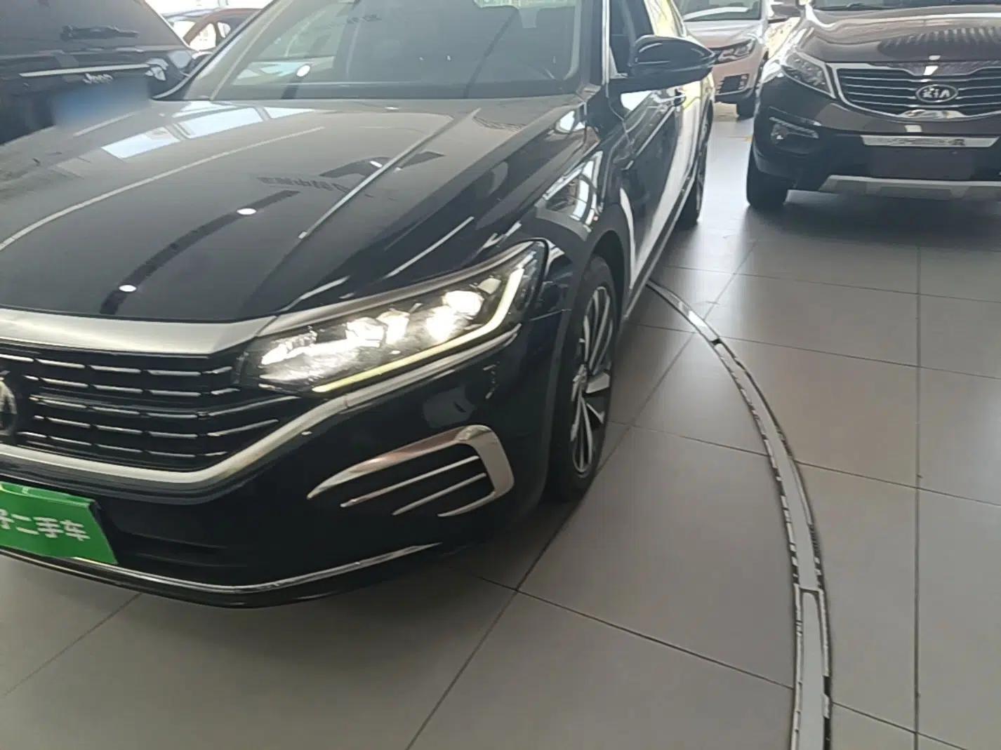 Volkswagen Passat 2024 330TSI Elite Edition — миниатюра 8