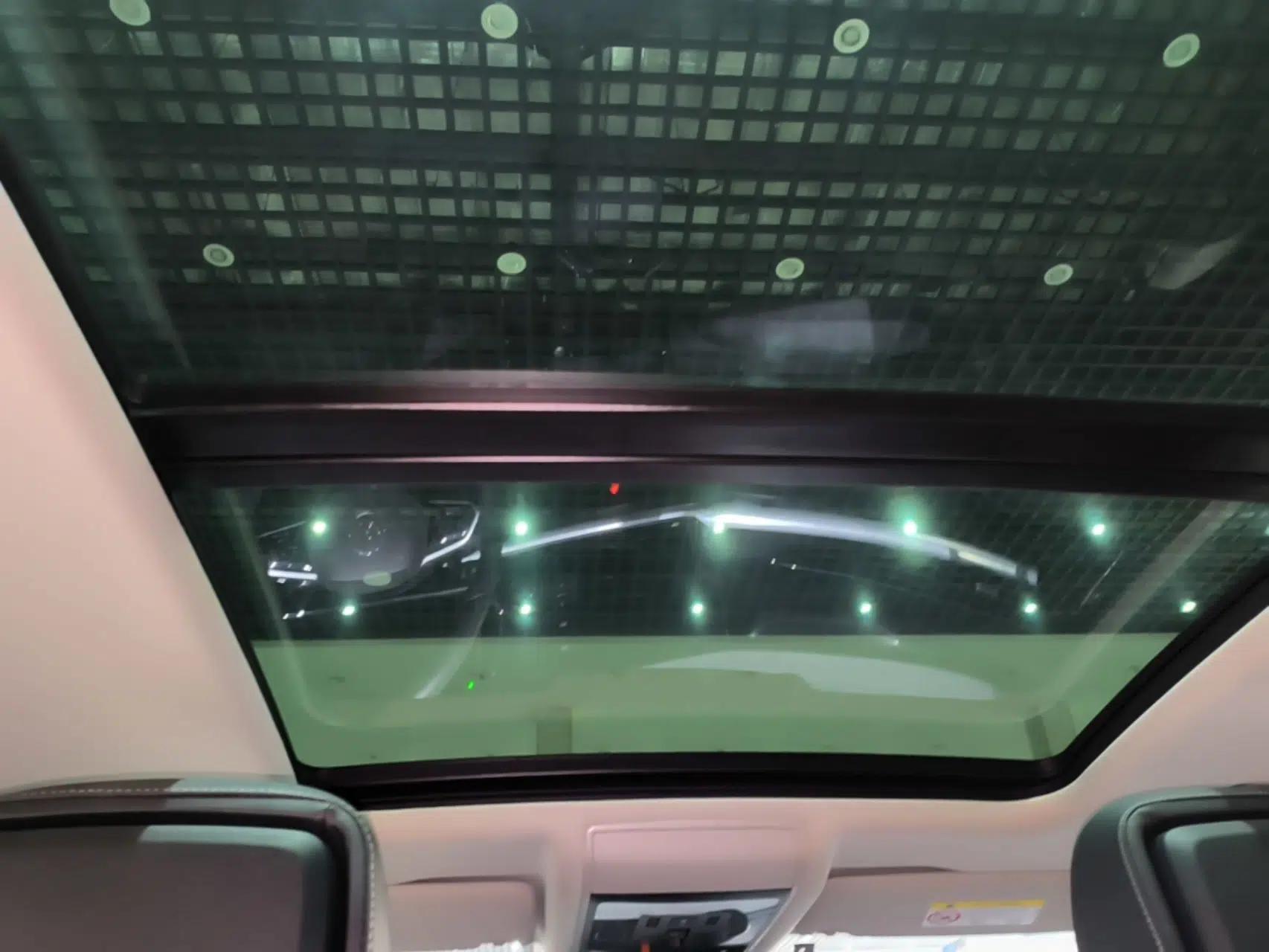 Volkswagen Passat 2024 380TSI Dragon Edition — миниатюра 21