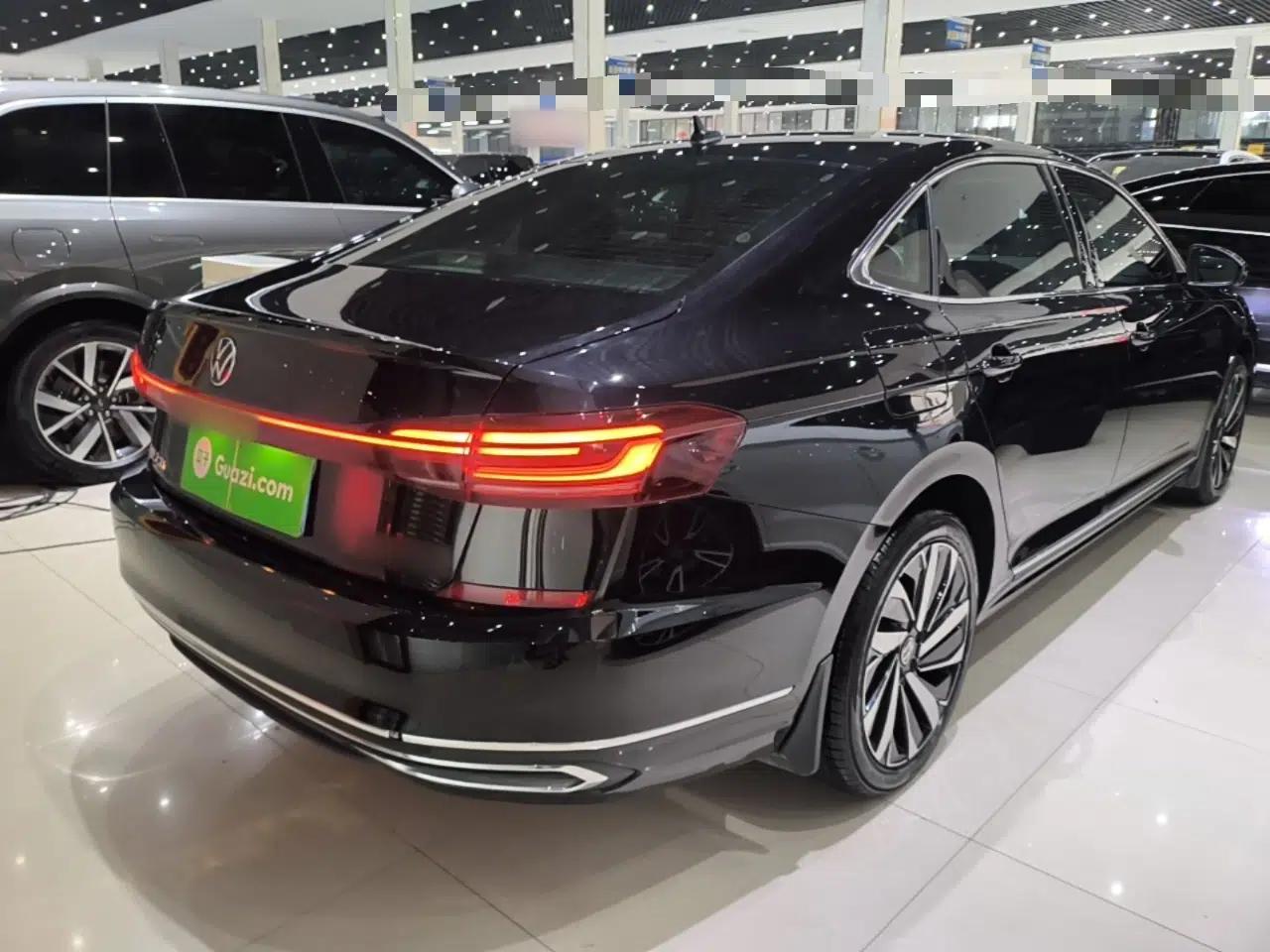 Volkswagen Passat 2024 380TSI Dragon Edition — миниатюра 6