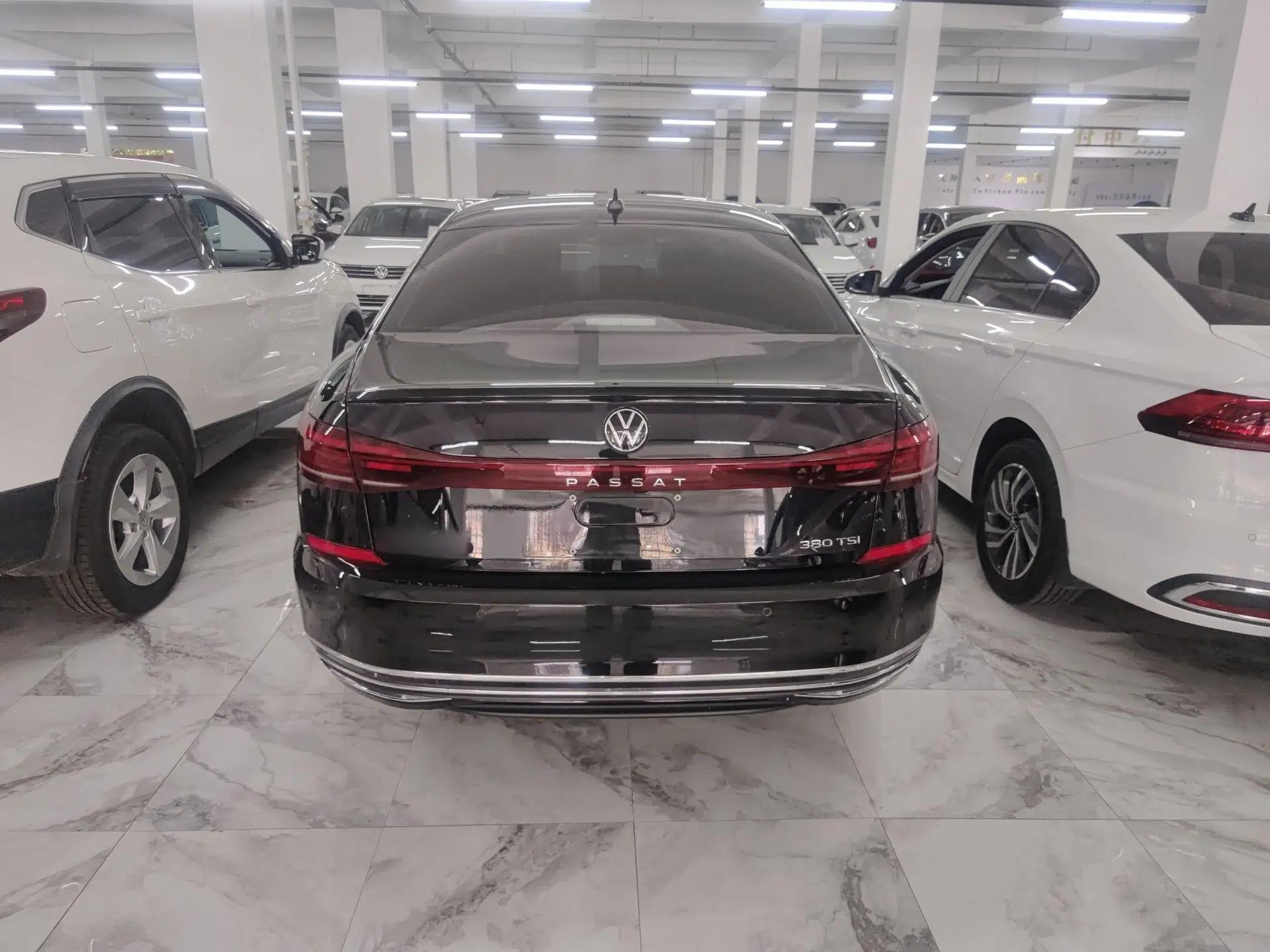 Volkswagen Passat 2024 380TSI Starry Elite Edition — миниатюра 6