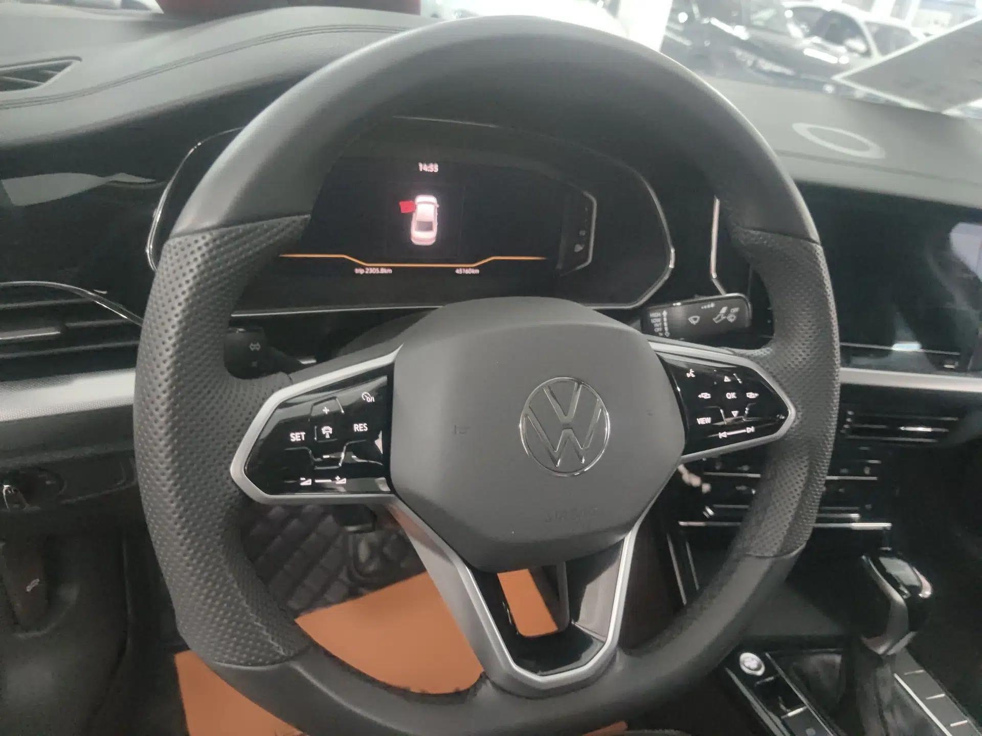 Volkswagen Passat 2024 380TSI Starry Elite Edition — миниатюра 8