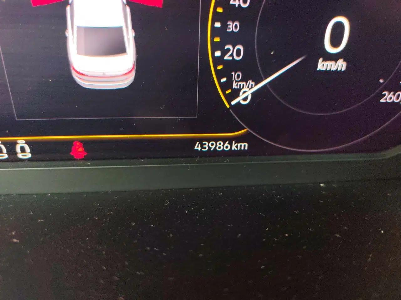 Volkswagen Passat 2022 330TSI Starry Elite Edition — миниатюра 12