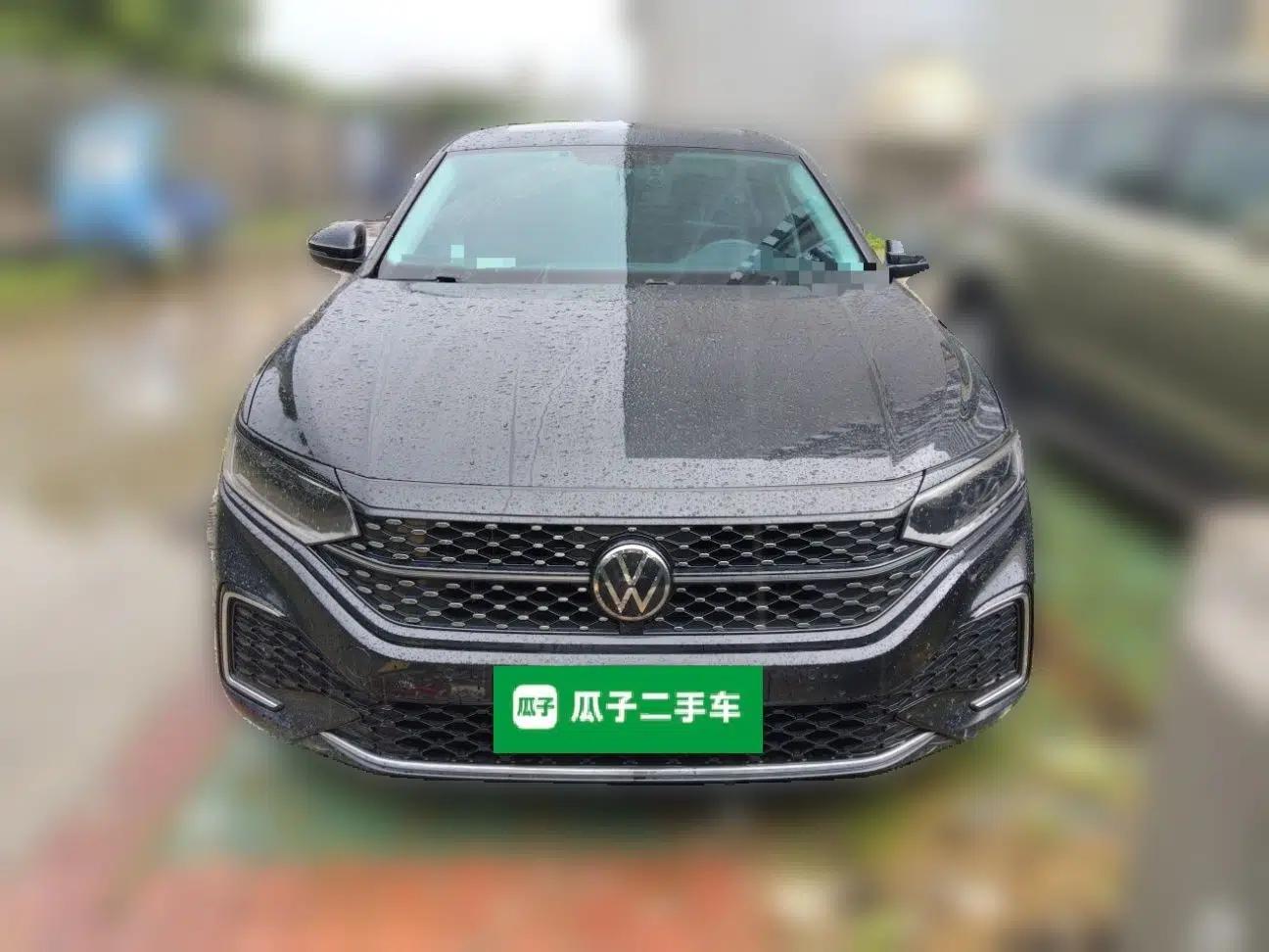 Volkswagen Passat 2023 Revised 330TSI Starry Elite Edition — миниатюра 2