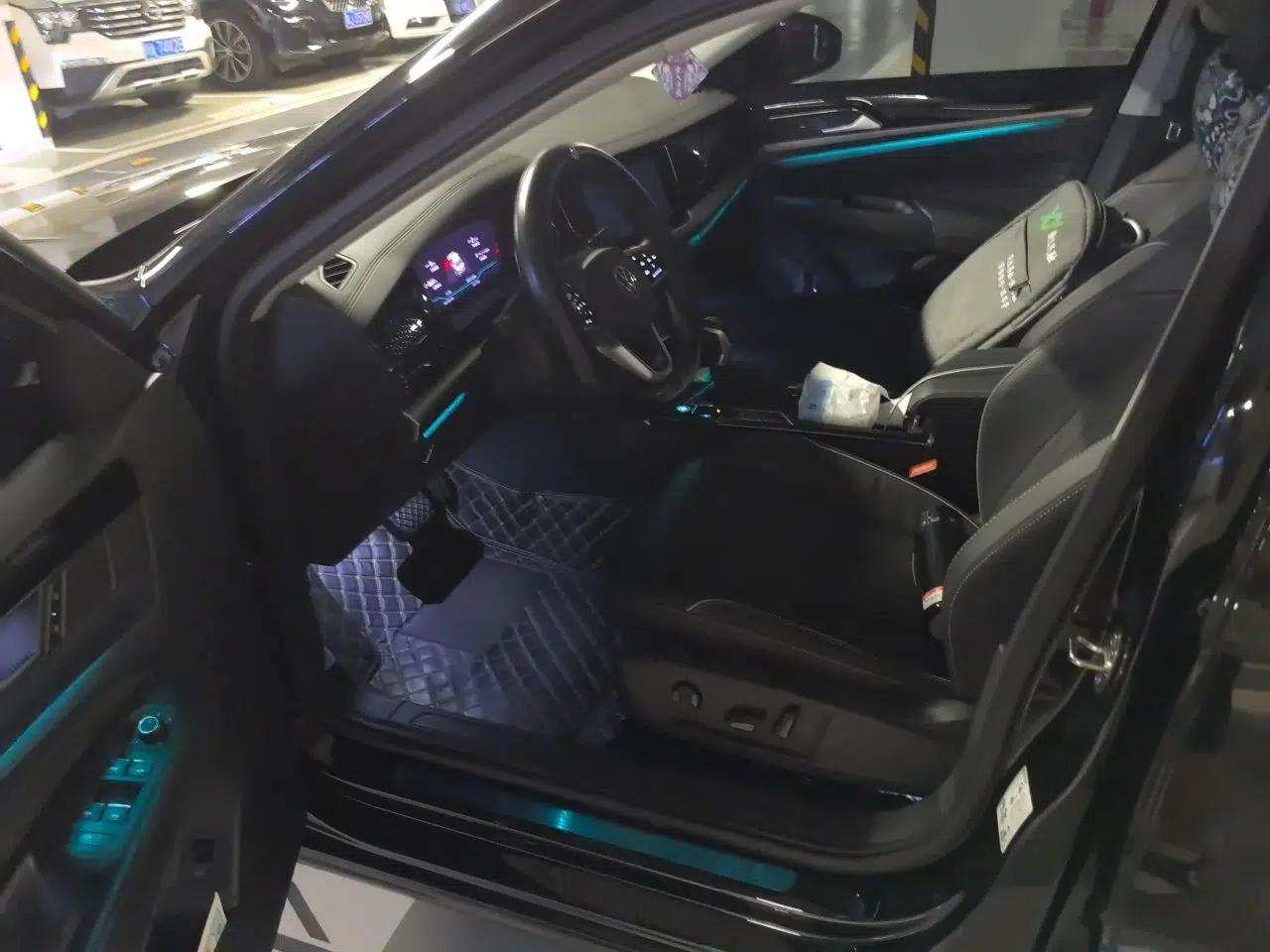 Volkswagen Passat 2022 330TSI Luxury Edition — миниатюра 15