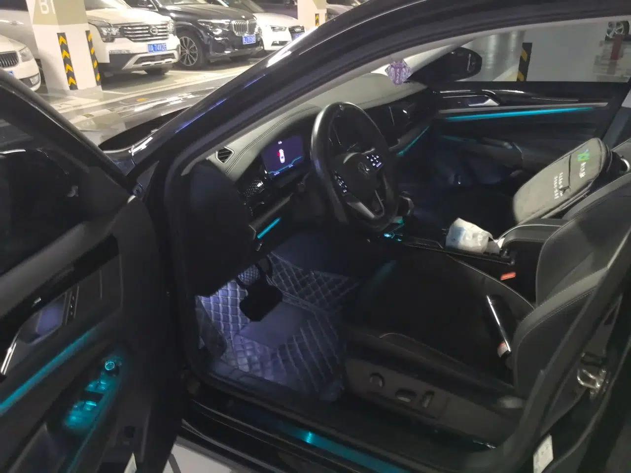 Volkswagen Passat 2022 330TSI Luxury Edition — миниатюра 16