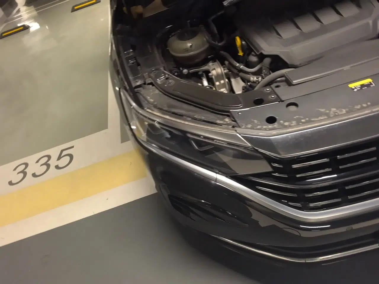 Volkswagen Passat 2022 330TSI Luxury Edition — миниатюра 7